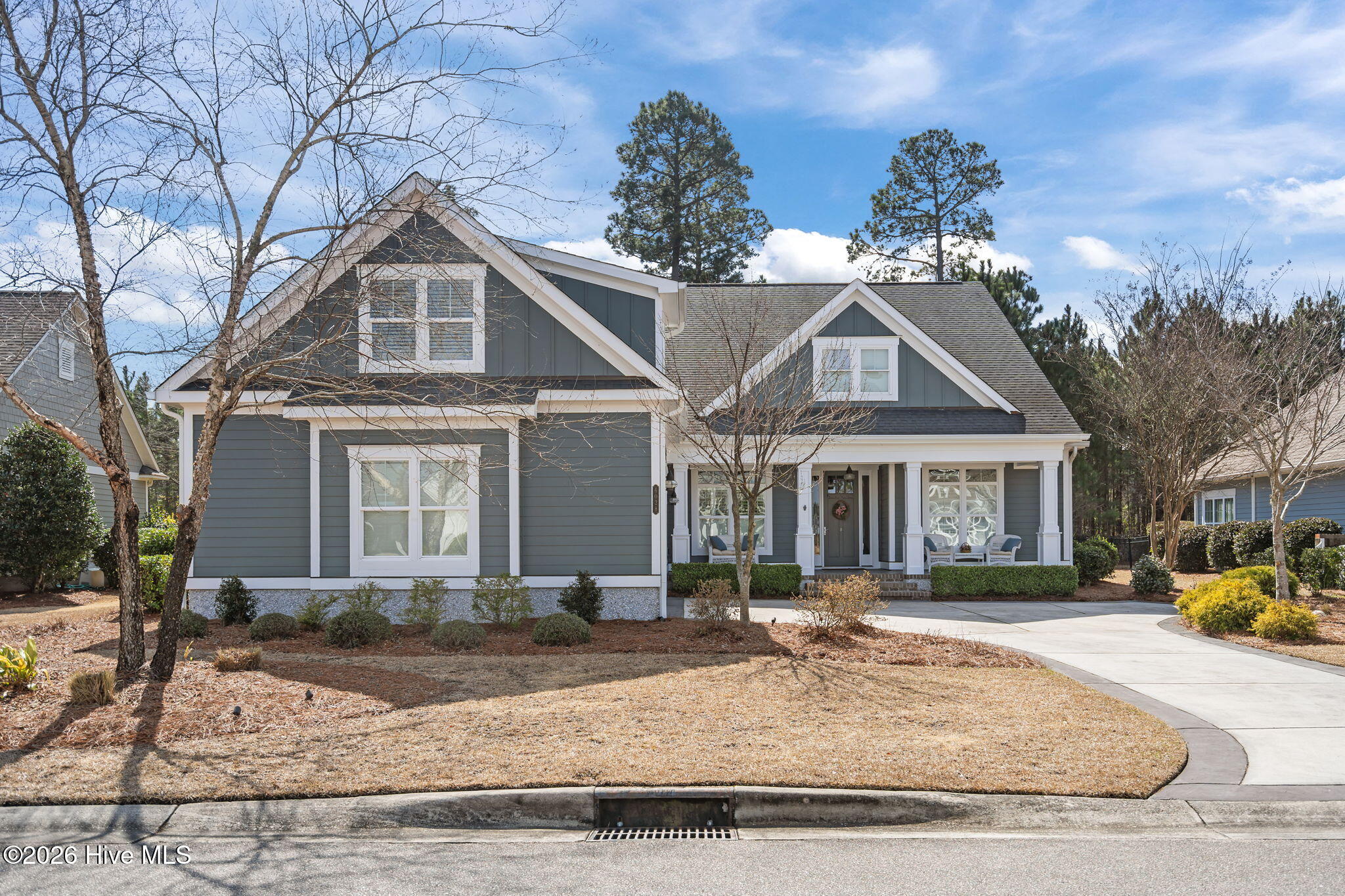 100557705 | Photo 49