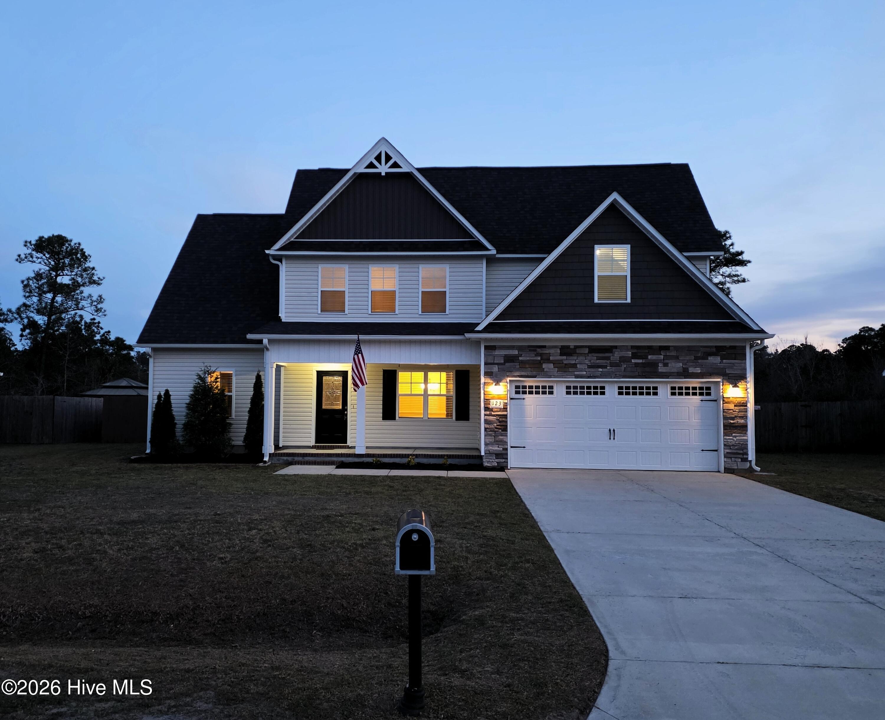 Homes for sale in Hubert, NC | 123 Sonia Dr, Hubert, NC 28539 | MLS# 100527843