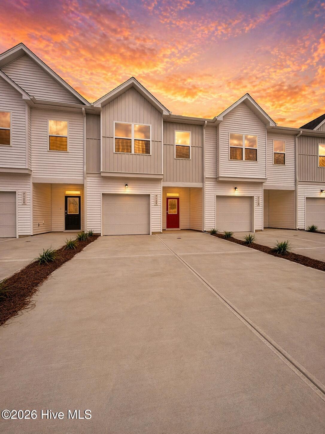 7122 Fisk, Leland, North Carolina, 3 Bedroom Bedrooms, 6 Room Rooms,3 BathroomBathrooms,Townhouse,For sale,Fisk,100572644