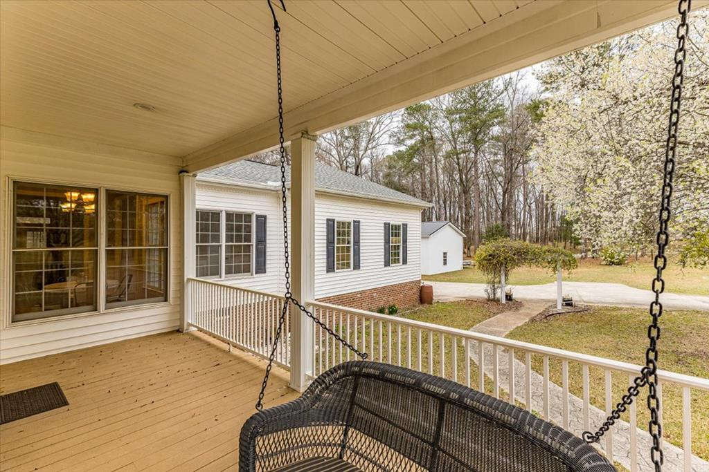1893 Folly Lake Drive, Thomson, GA 30824 Listing Photo  7