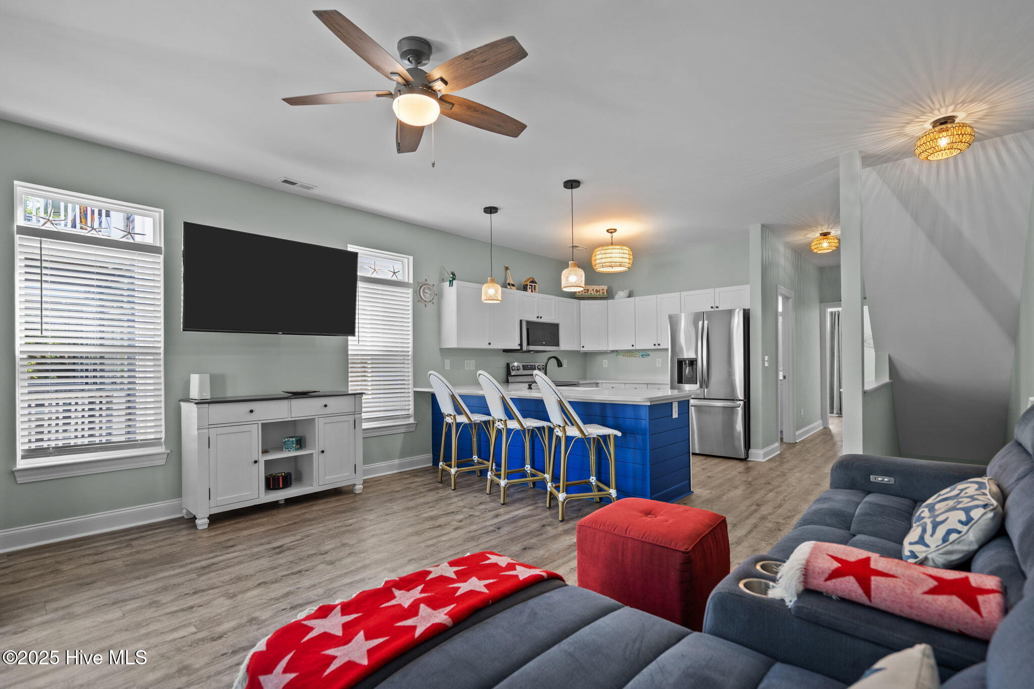 100522294 | Photo 14