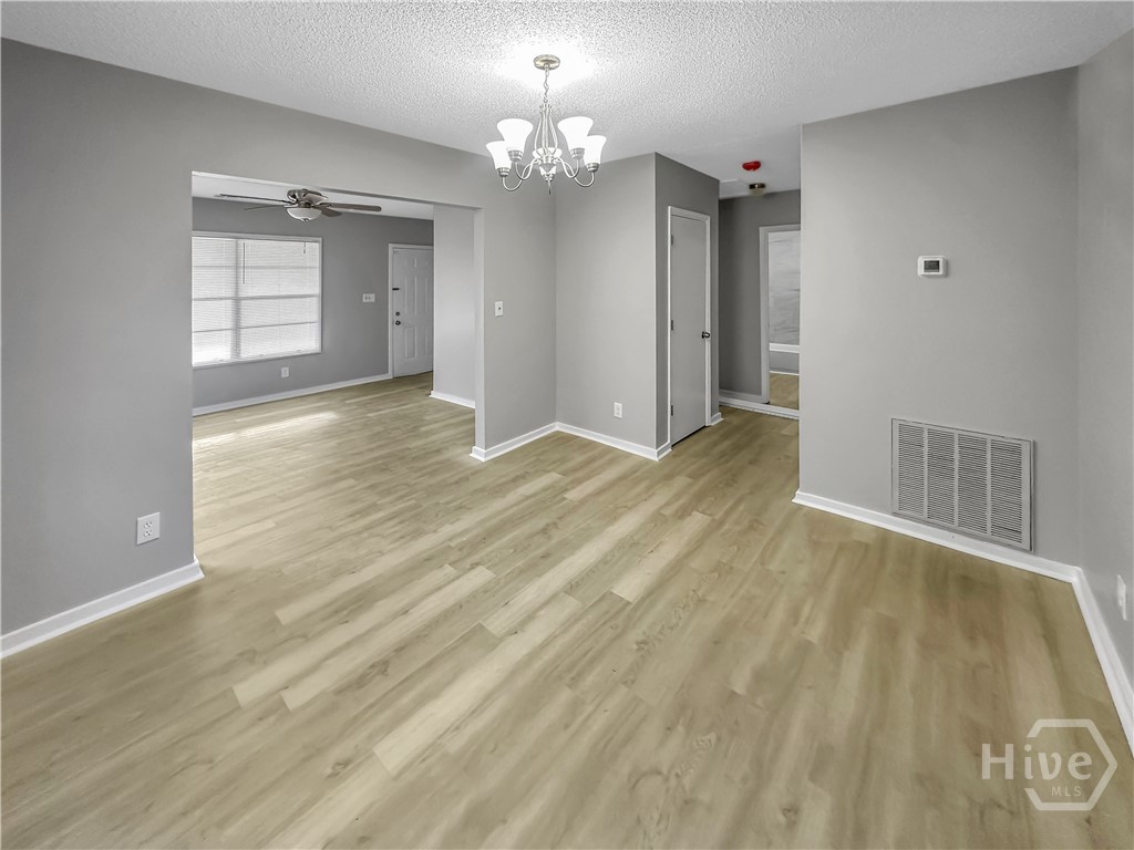 1402 New Castle Street, Savannah, GA, 31415