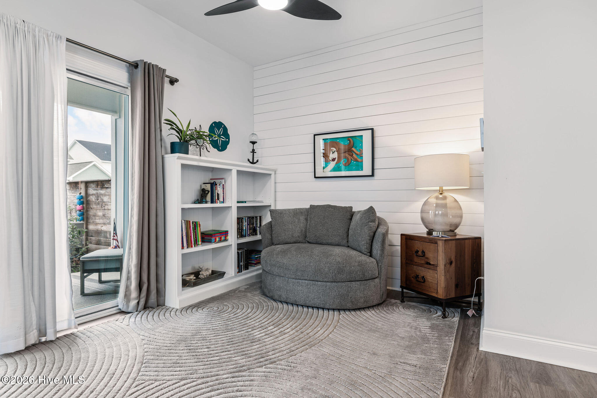 100558472 | Photo 10