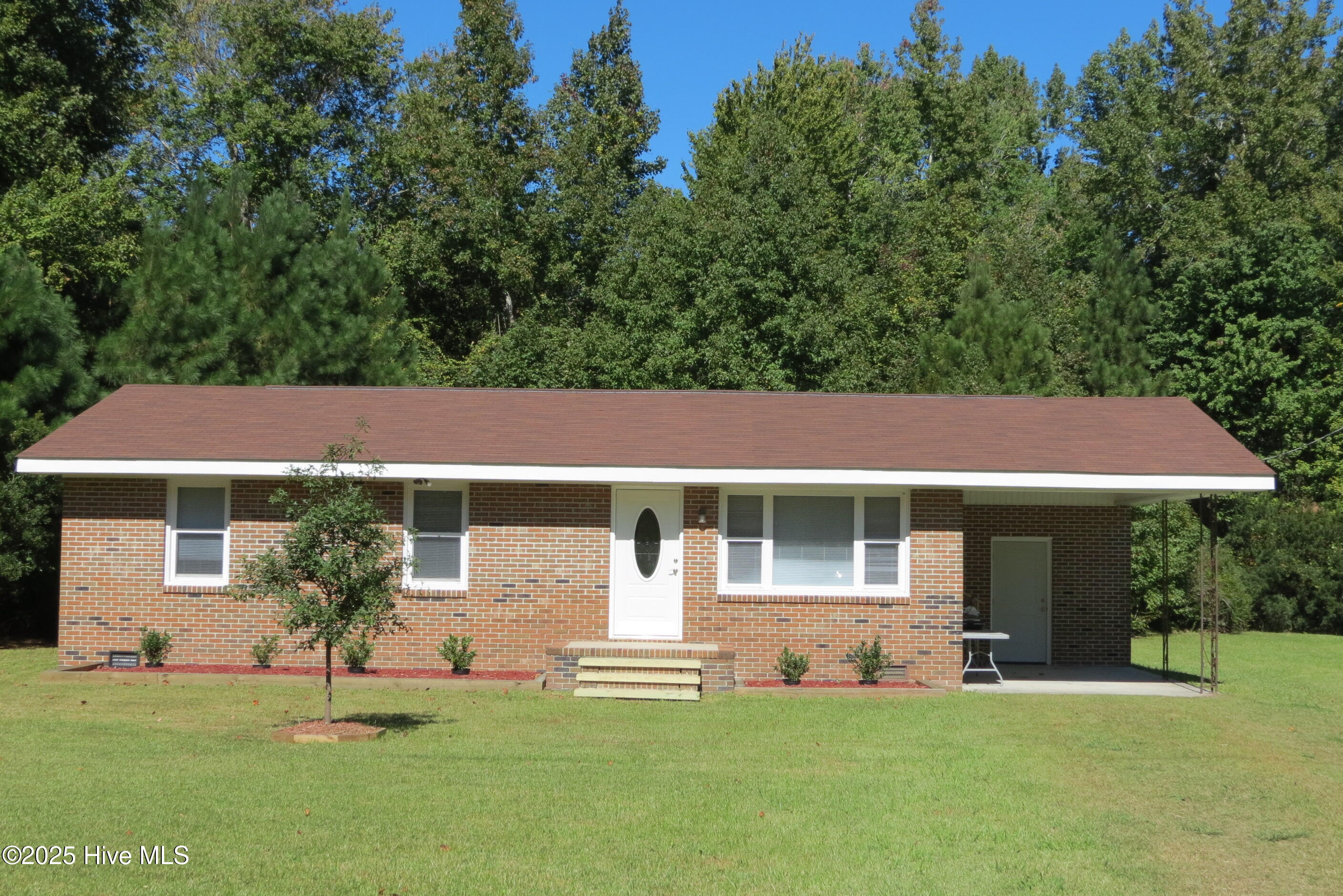 Homes for sale in Oriental, NC | 2903 Trent Rd, Oriental, NC 28571 | MLS# 100539381