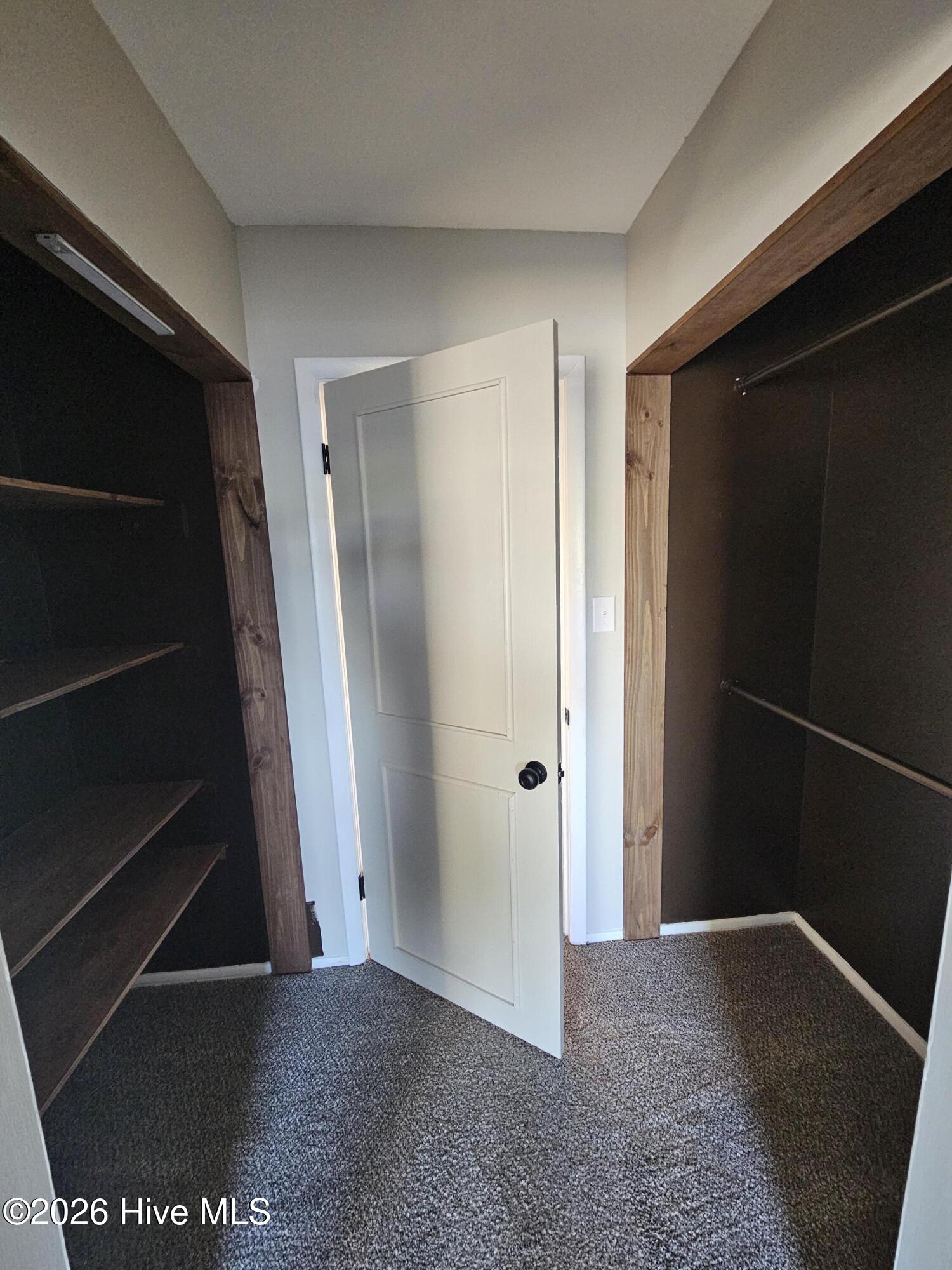 100559274 | Photo 14