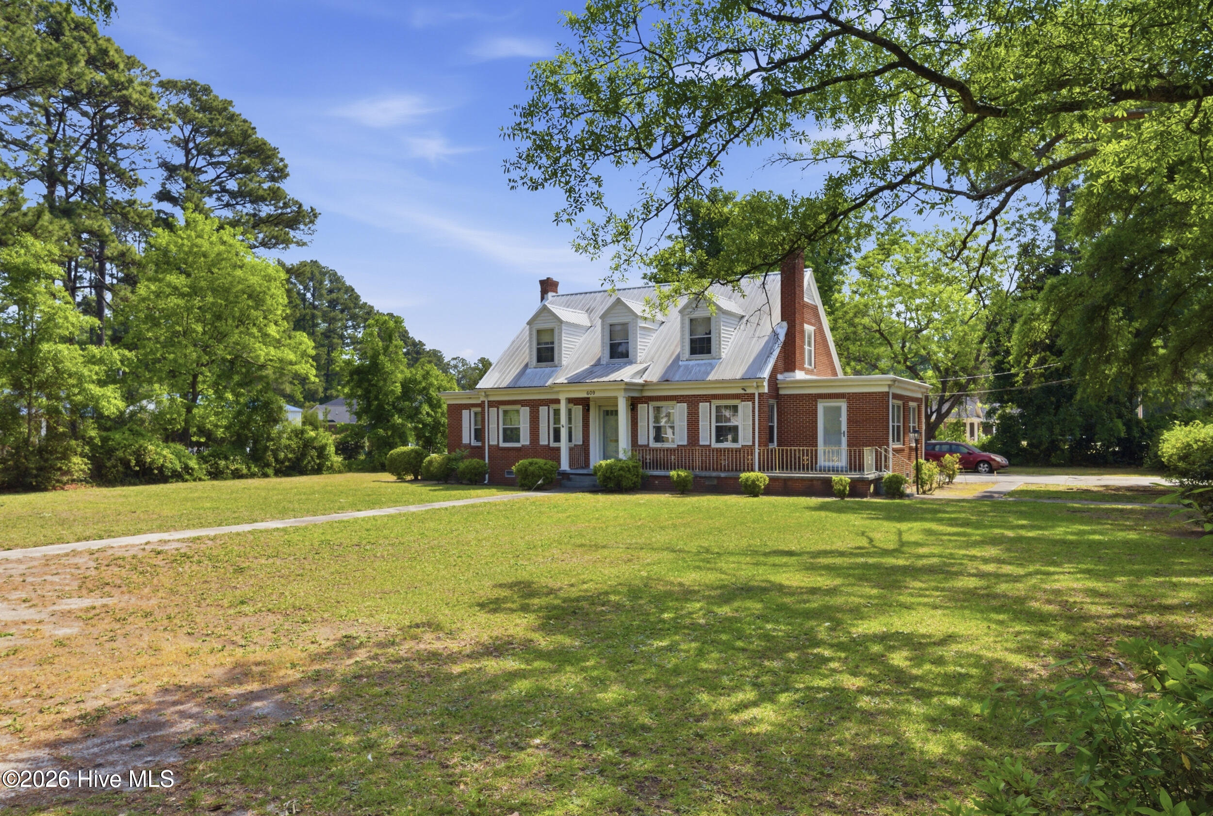 Homes for sale in Red Springs, NC | 609 S Main St, Red Springs, NC 28377 | MLS# 100572010