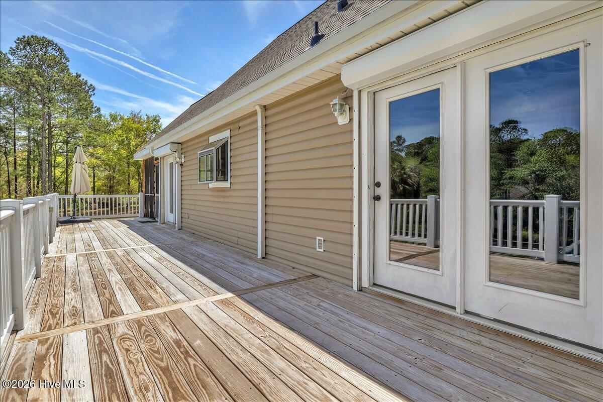 100566130 | Photo 39