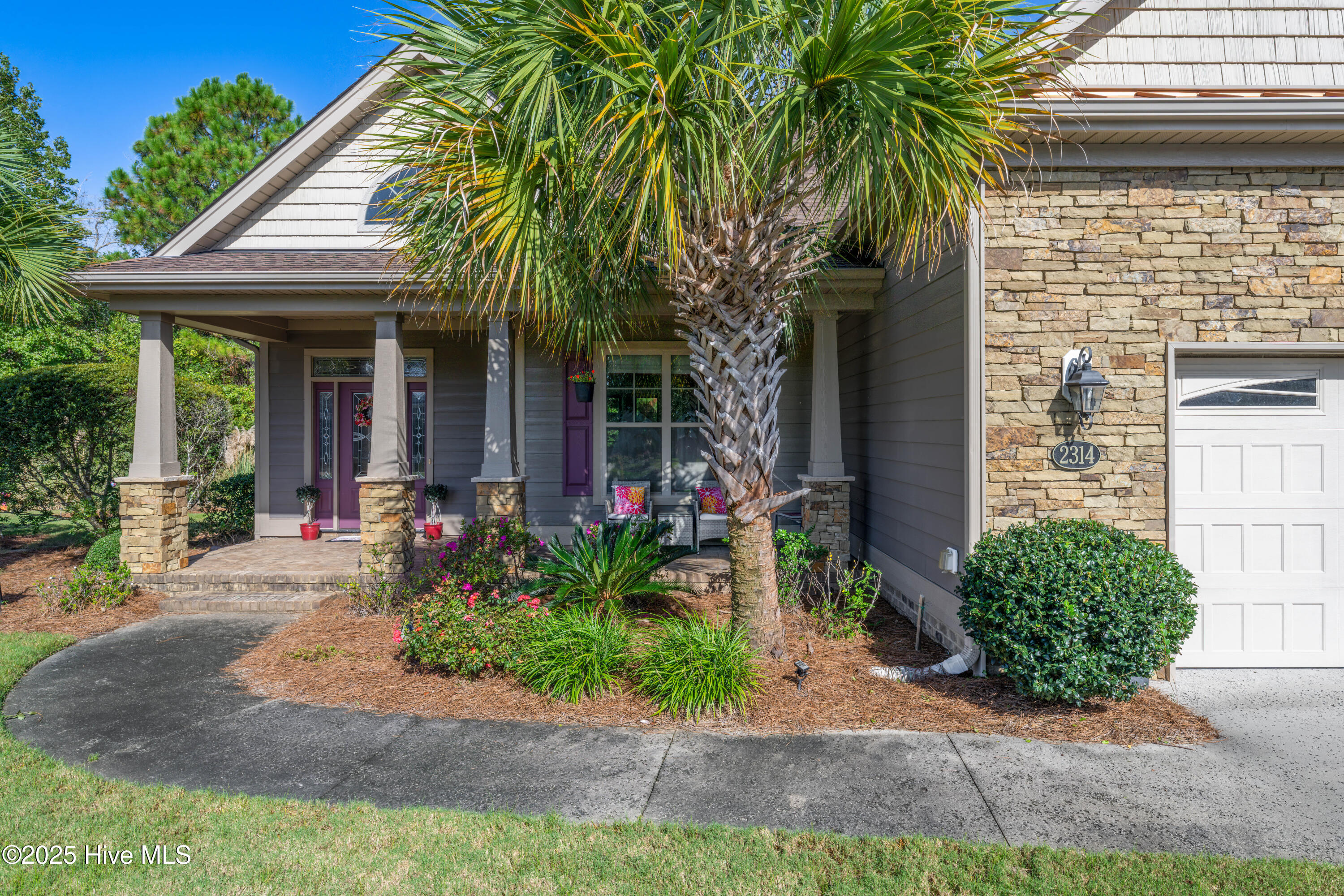 100535400 | Photo 46