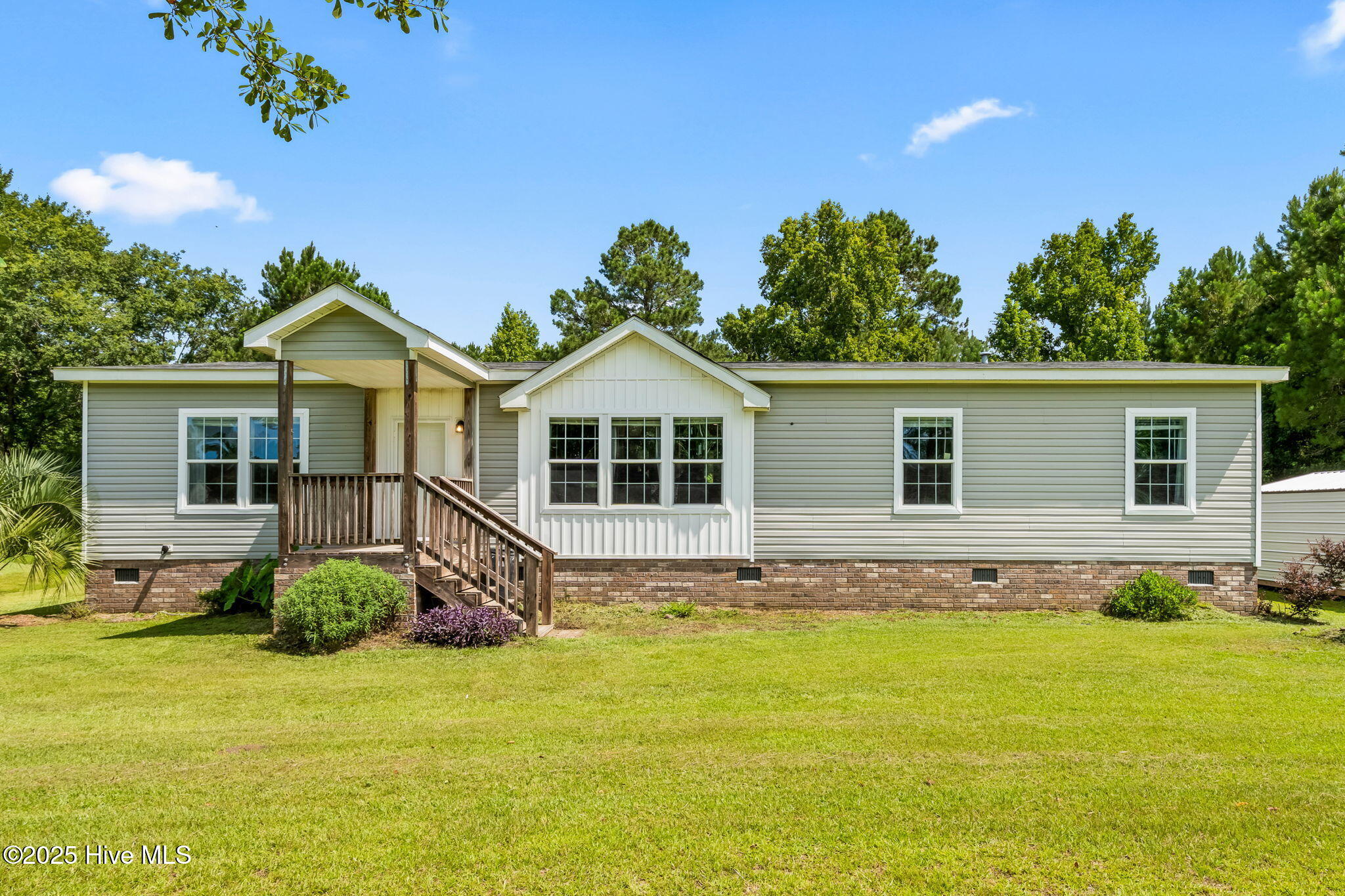 100518984 | Photo 29