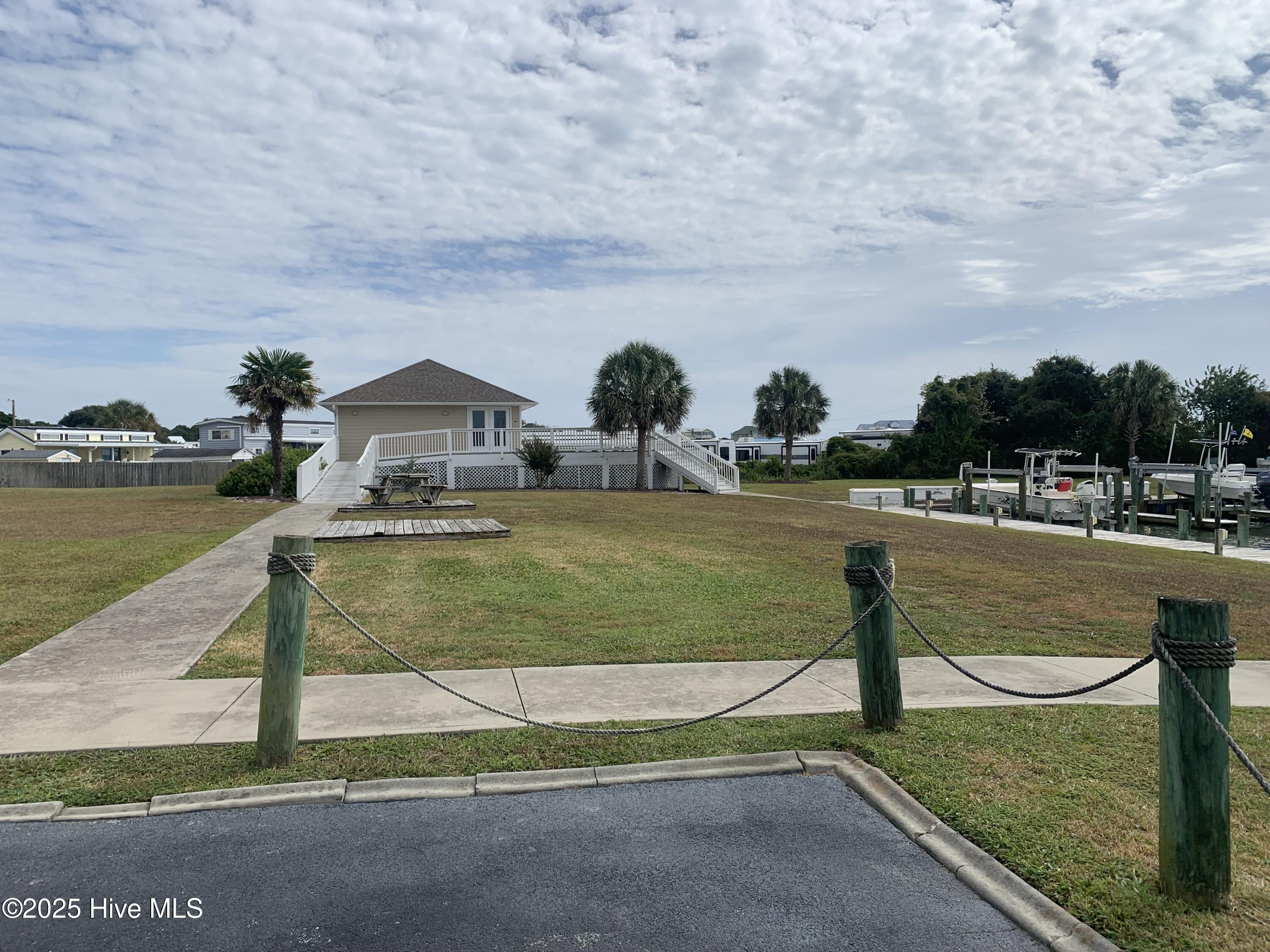 650 Cedar Point Boulevard UNIT C 31, Cedar Point, NC, 28584