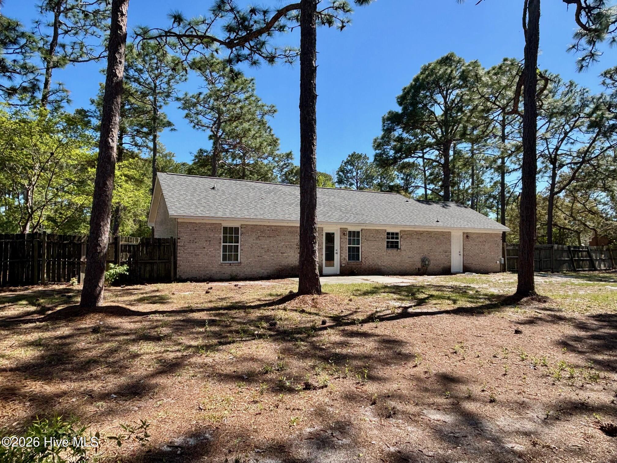 100567401 | Photo 28