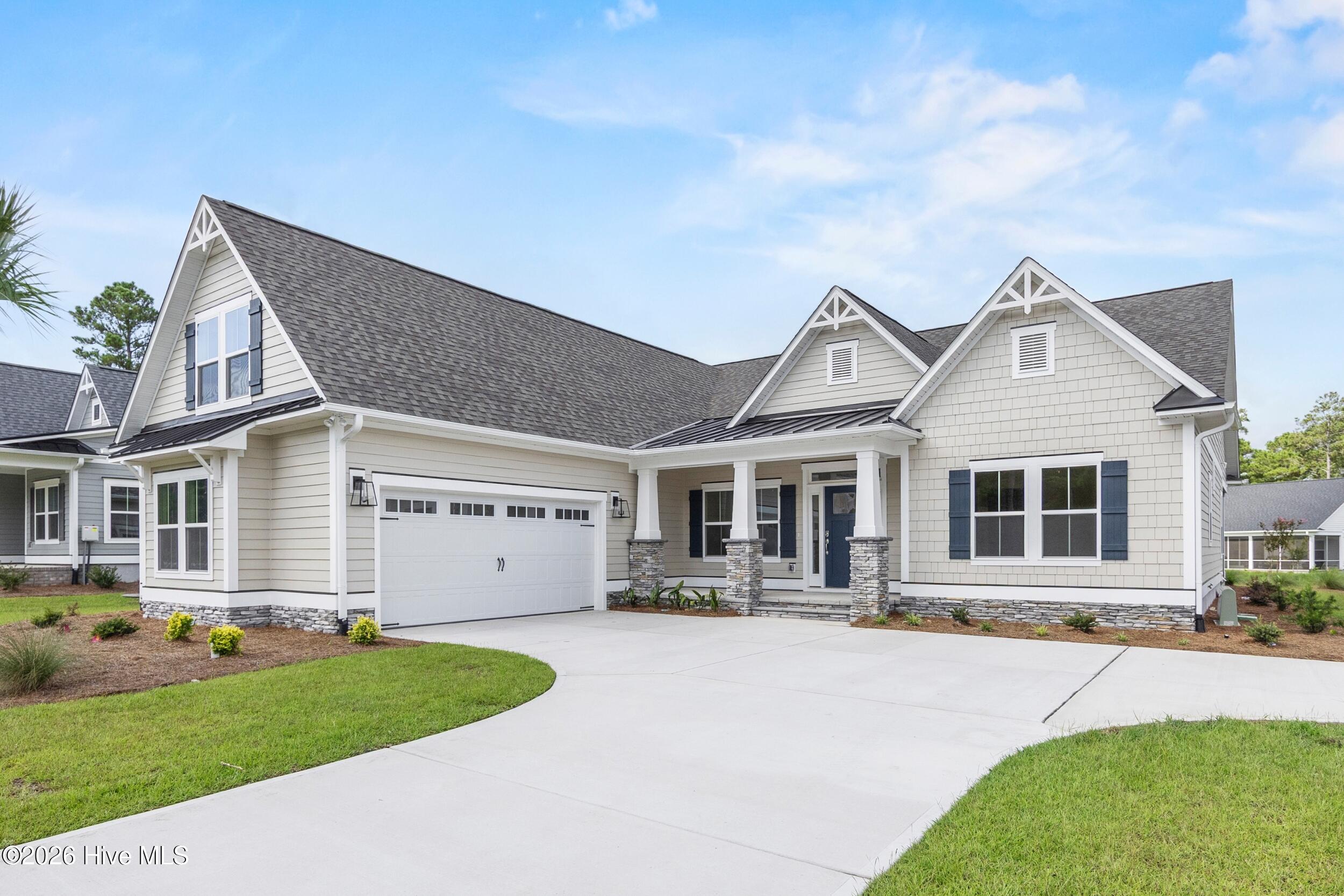 7527 Donegal Circle SW 52 — listing photograph 3