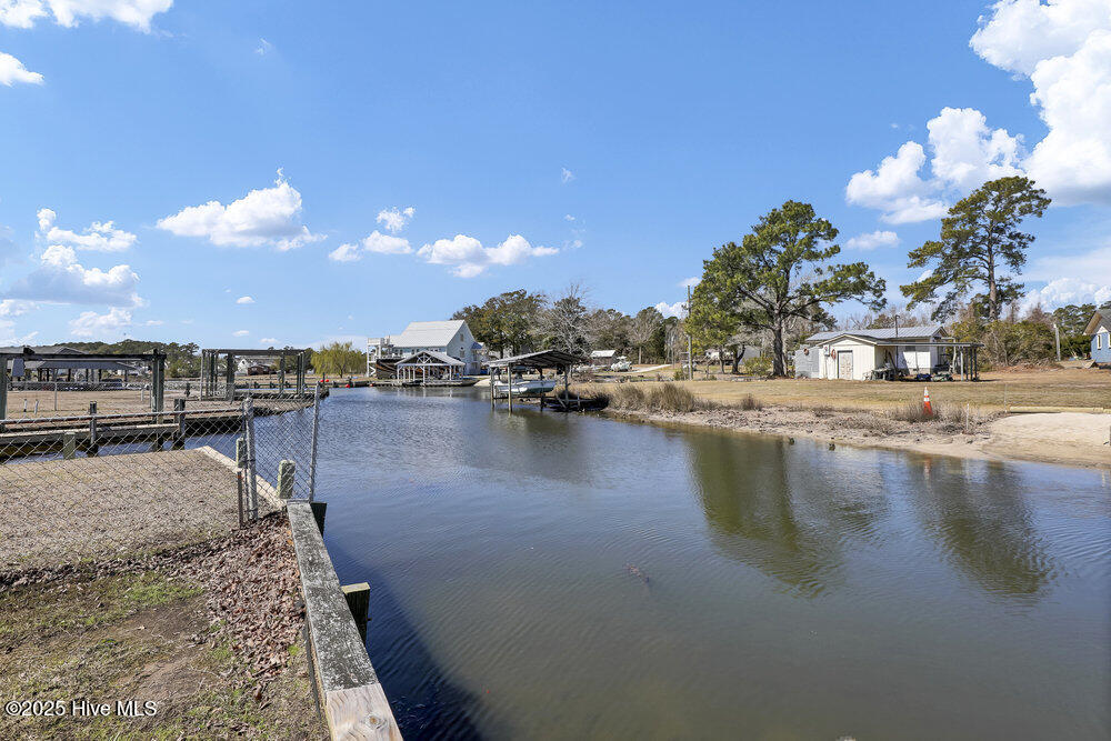 100493955 | Photo 32