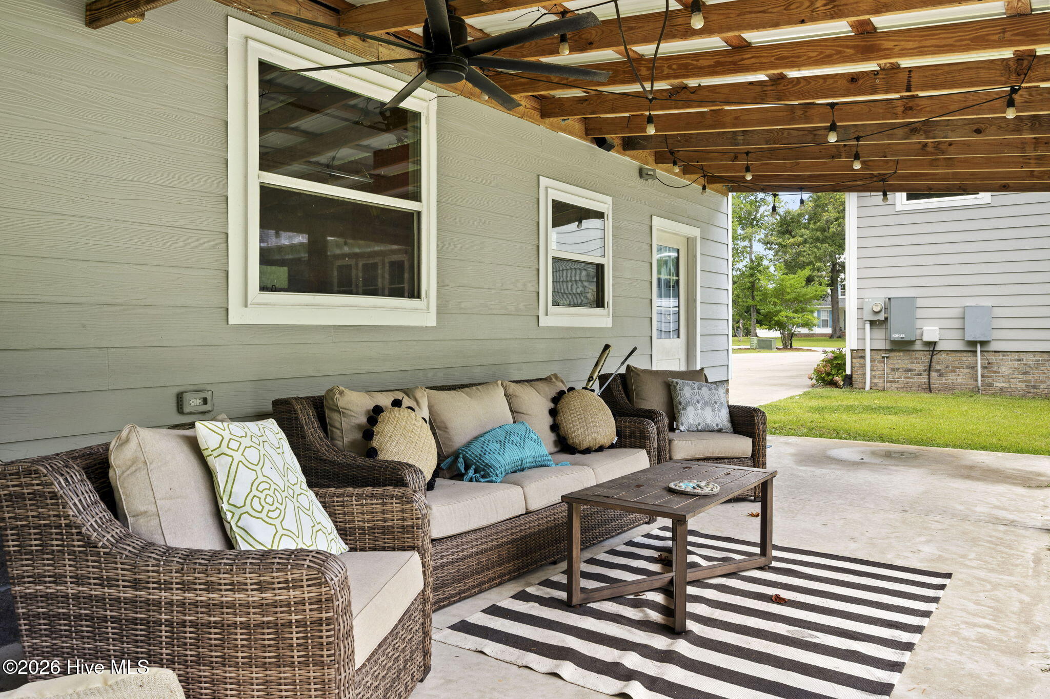 2703 E Fairway Road,Morehead City