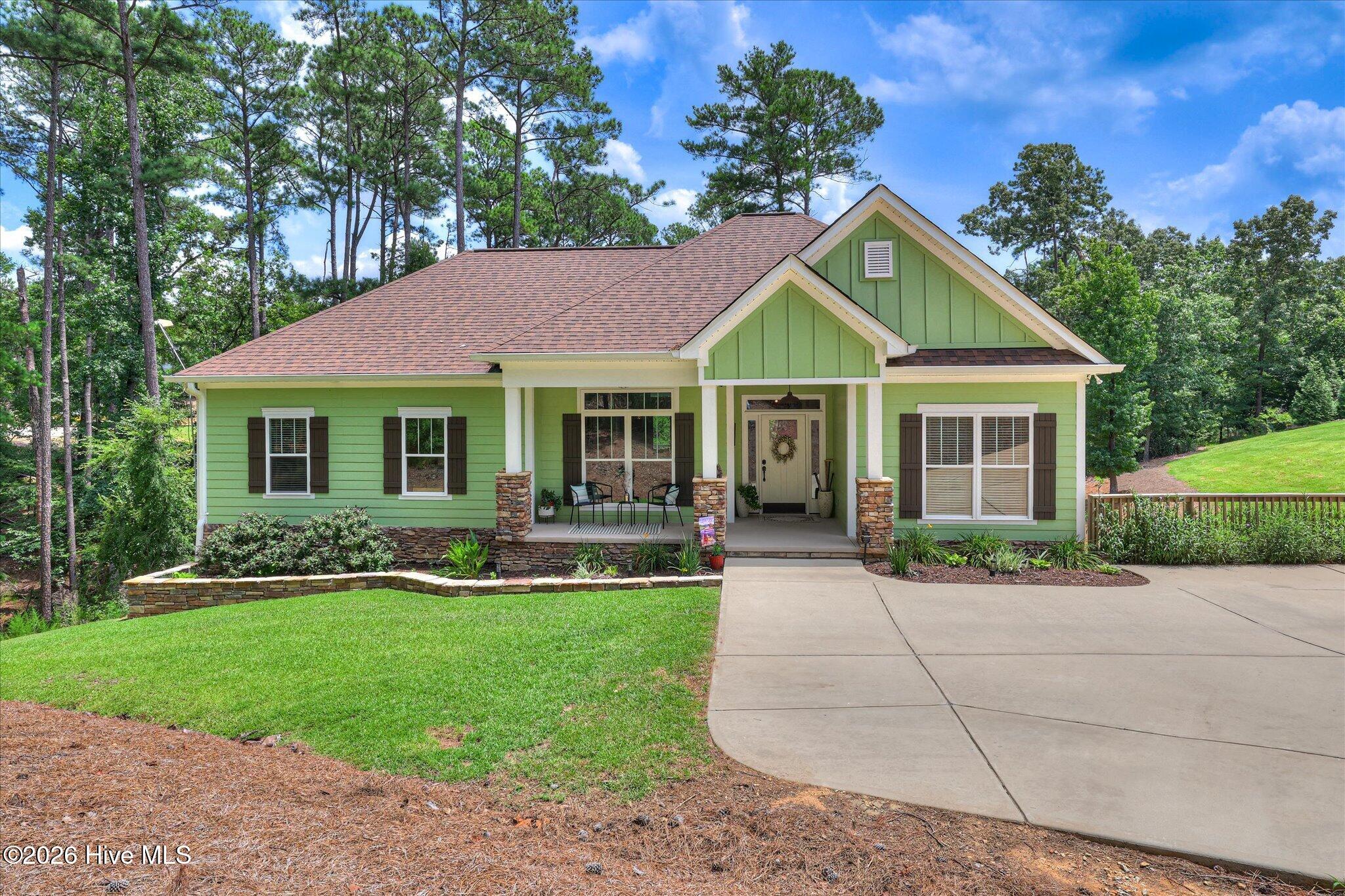 137 Memorial, McCormick, South Carolina, 3 Bedrooms Bedrooms, 18 Rooms Rooms,3 BathroomsBathrooms,Single family residence,For sale,Memorial,100590964 137 Memorial, McCormick, South Carolina, 3 Bedrooms Bedrooms, 18 Rooms Rooms,3 BathroomsBathrooms,Single family residence,For sale,Memorial,100590964