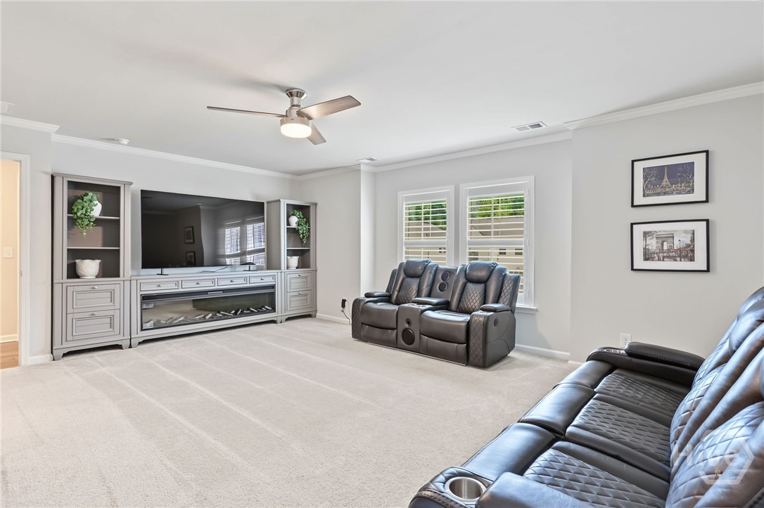 133 Weyview Gardens