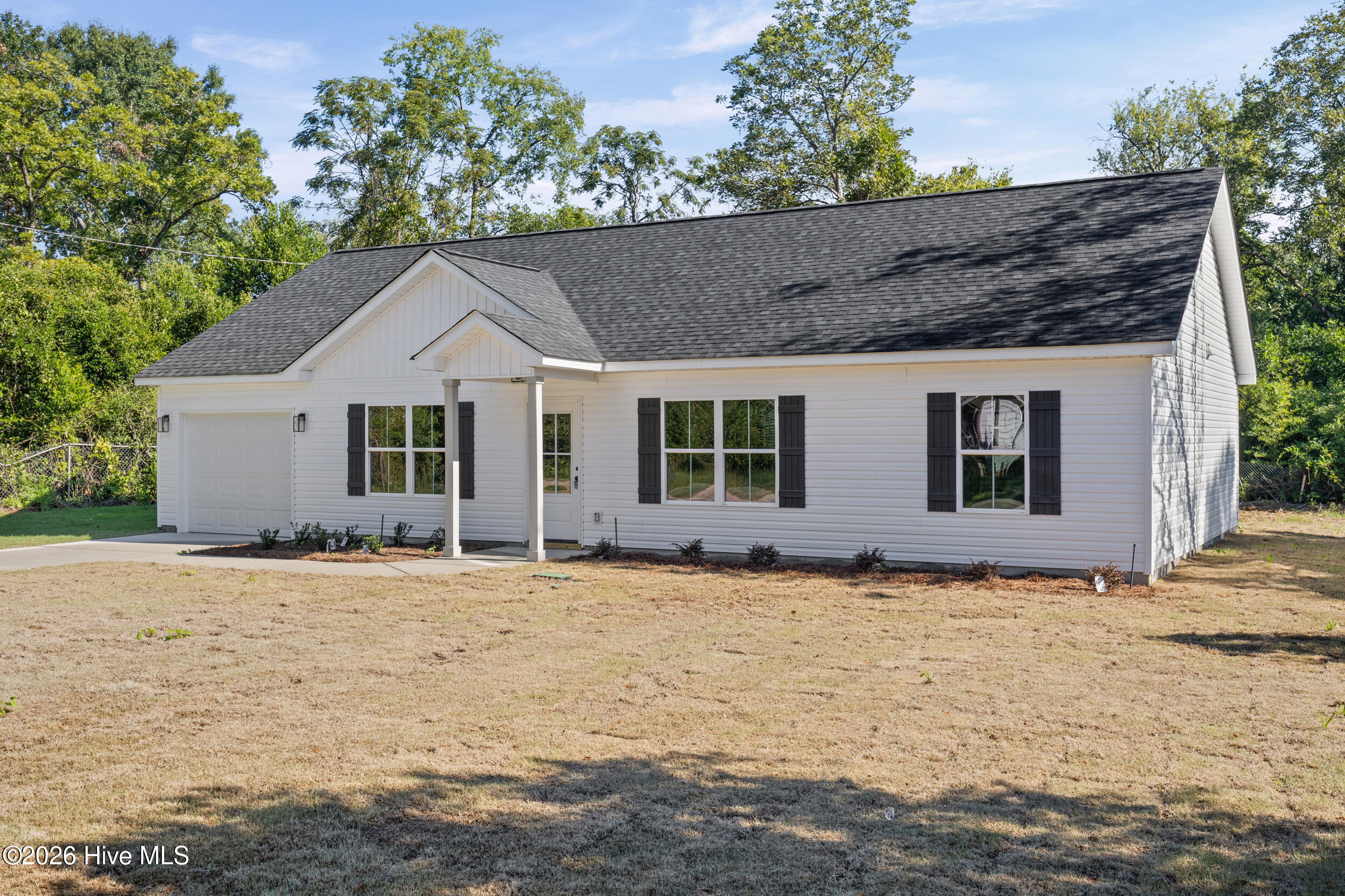 Photo 3 of Single family home for sale at 327 Sims Ave, Augusta, GA 30906 | MLS# 100607673 | Listing updated on 2026-10-02
