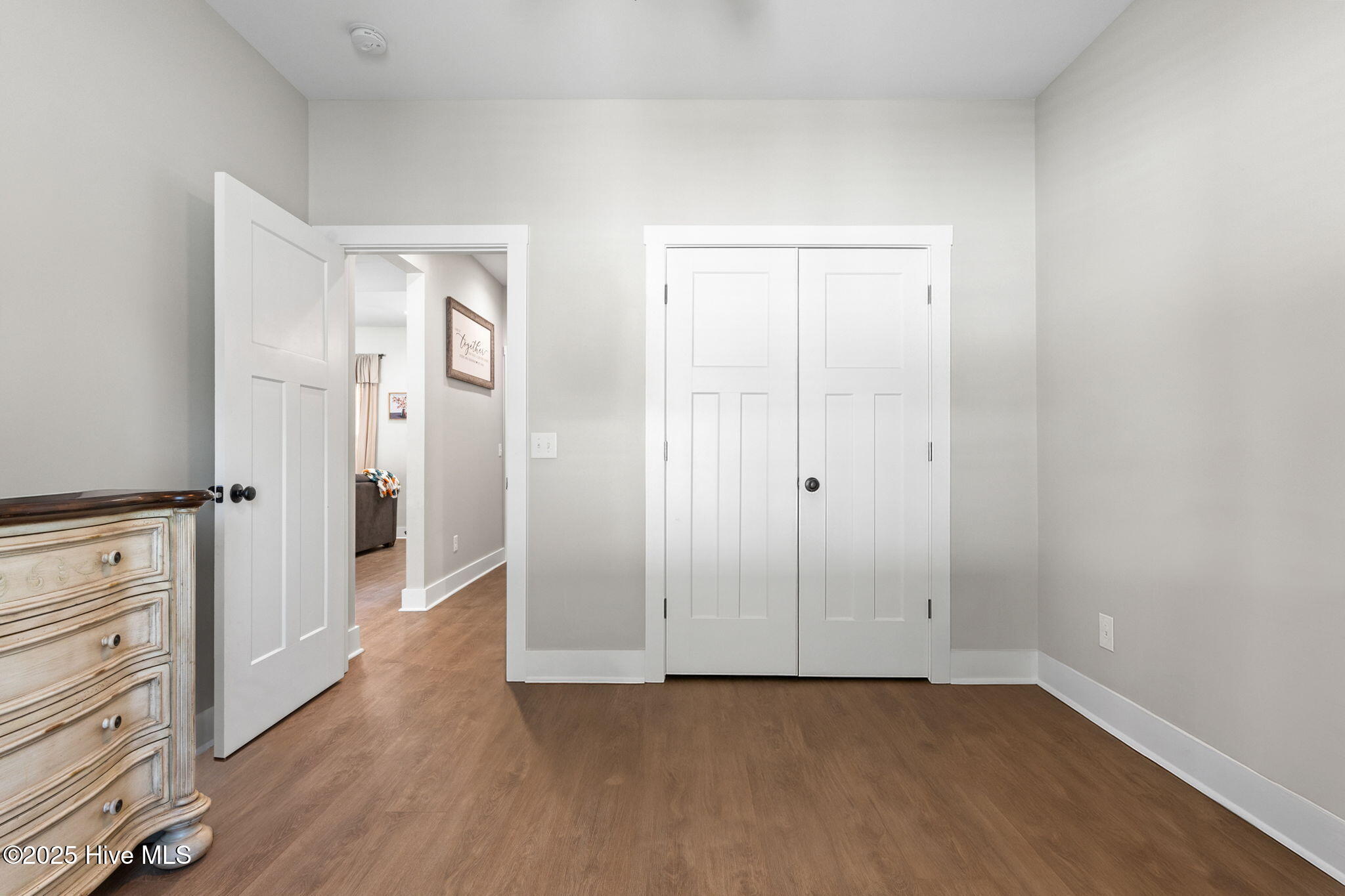 100533110 | Photo 25