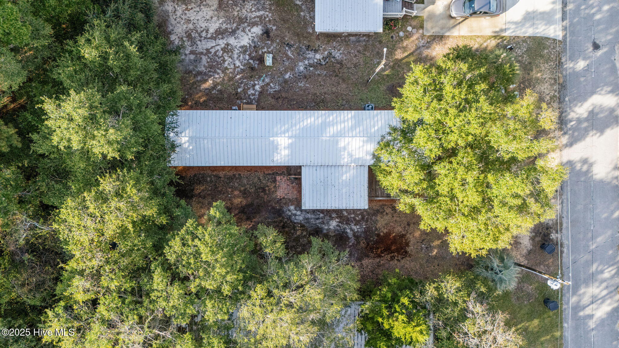 100536142 | Photo 18