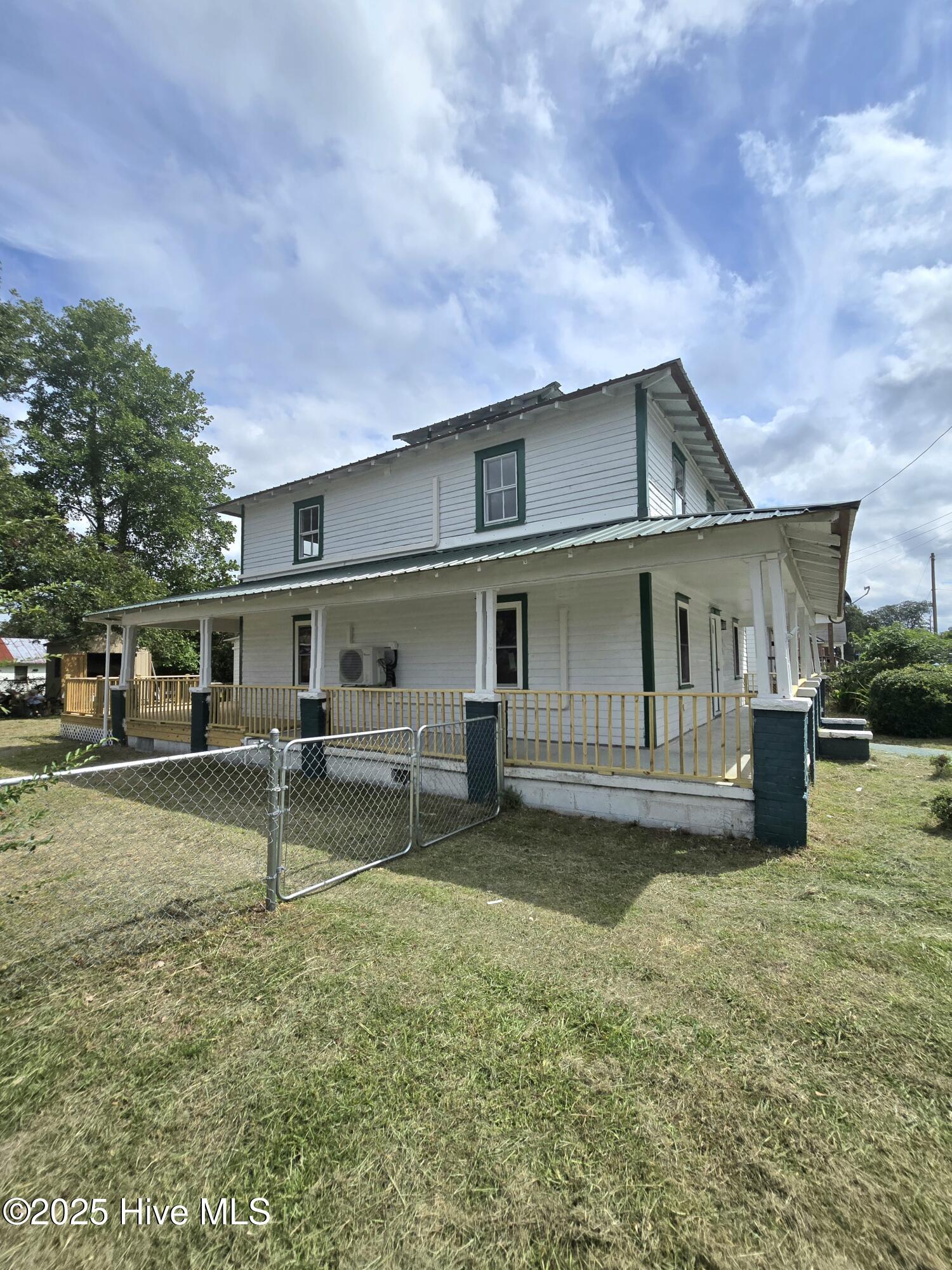 Homes for sale in New Bern, NC | 922 Elm St, New Bern, NC 28560 | MLS# 100528336