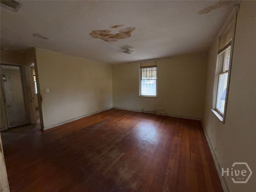 Homes for sale in Savannah, GA | 1307 Delesseps Ave, Savannah, GA 31404 | MLS# SA348951