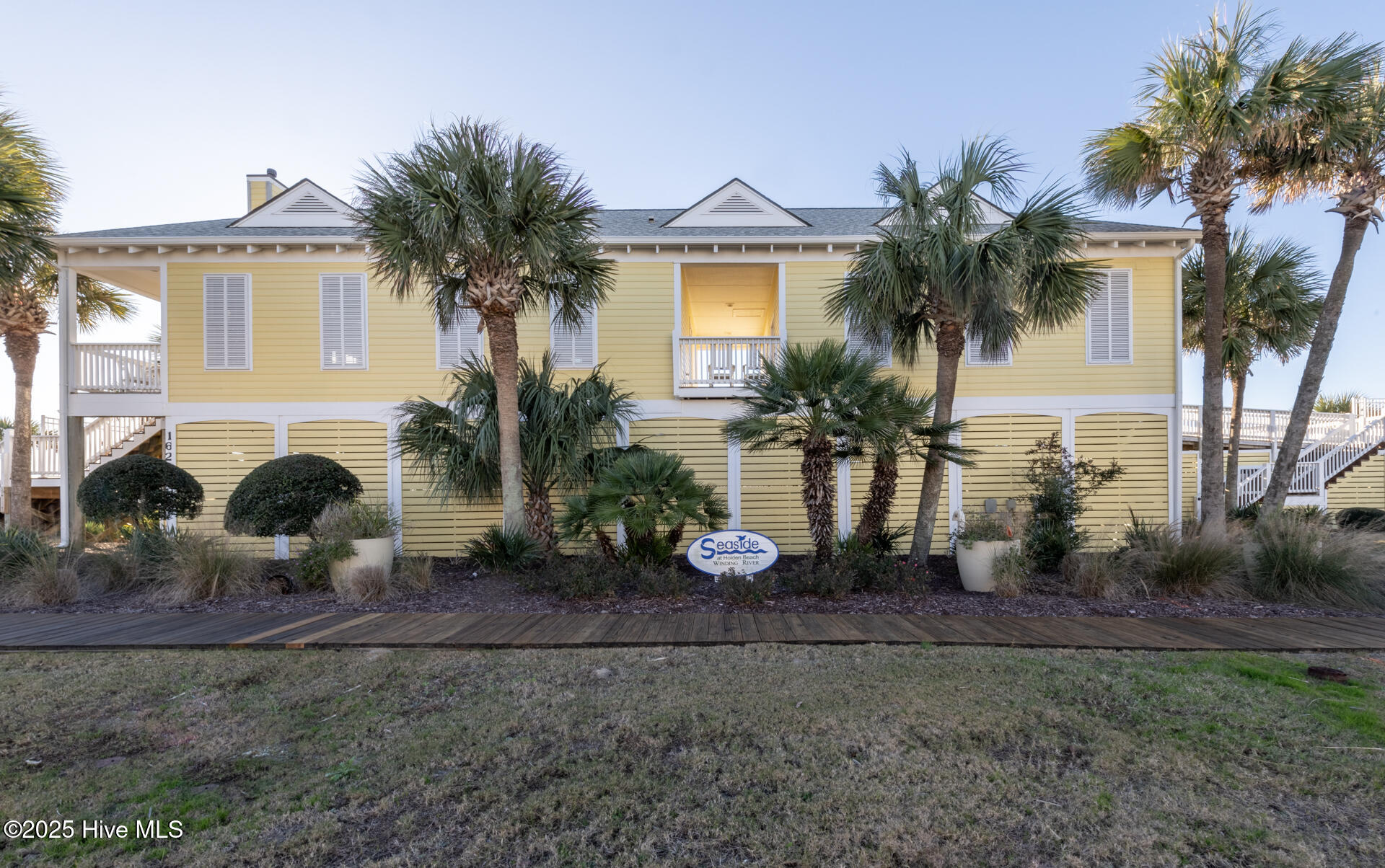 100530246 | Photo 54