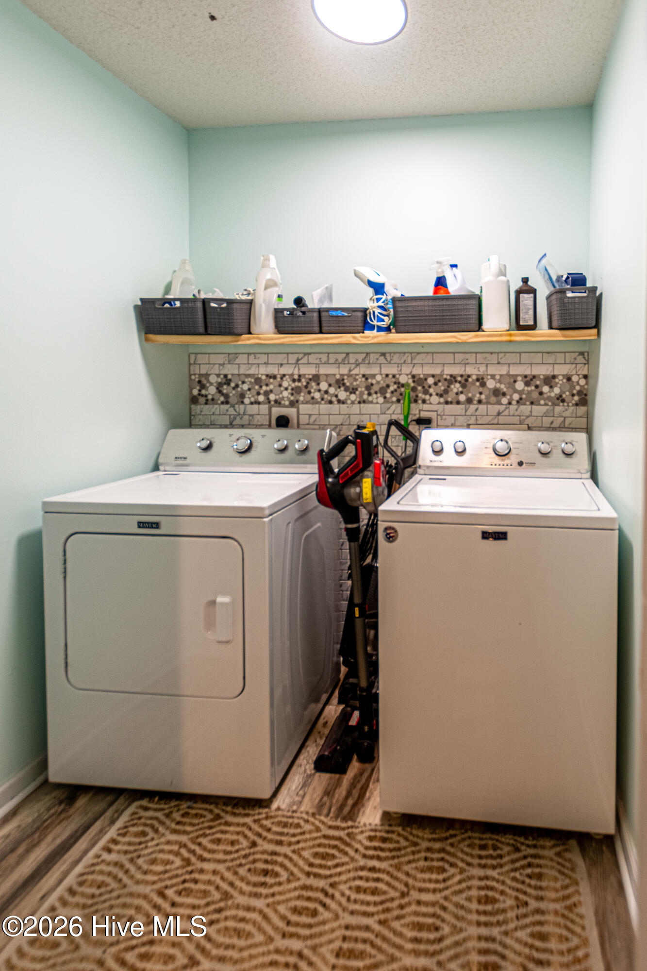 100548656 | Photo 12