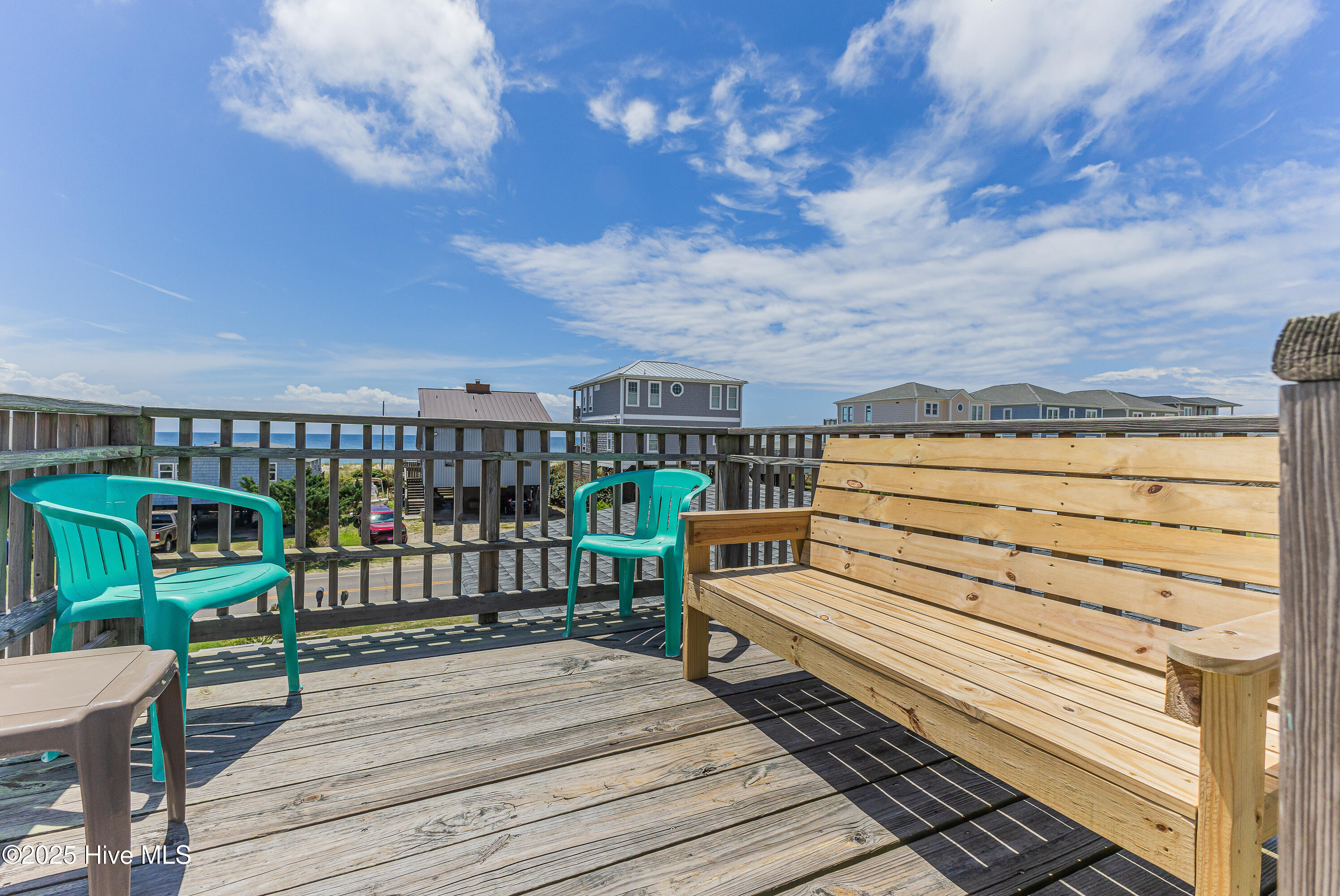 100524957 | Photo 33