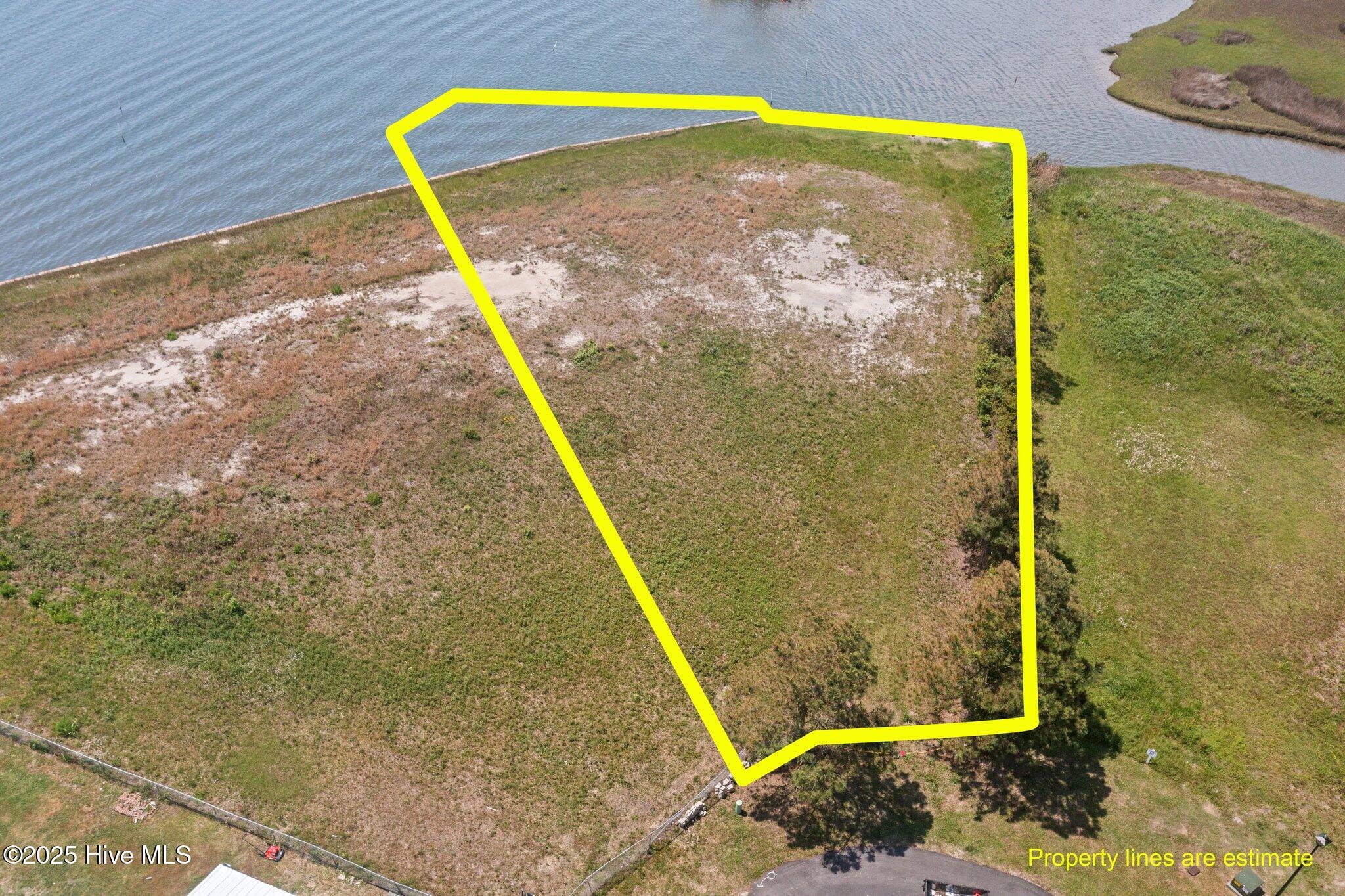 253 Bethea Street, Holly Ridge, NC, 28445