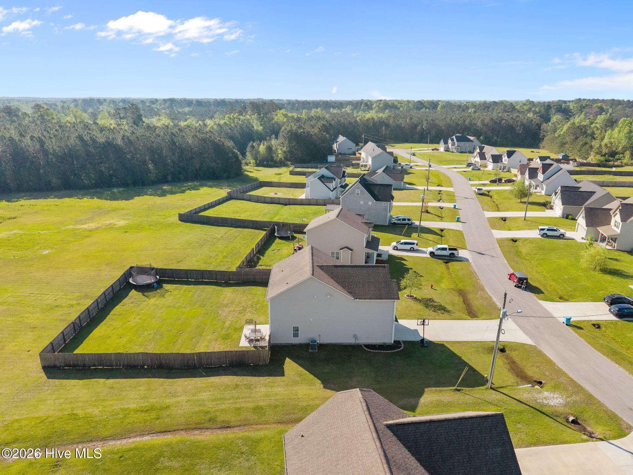 100566701 | Photo 45