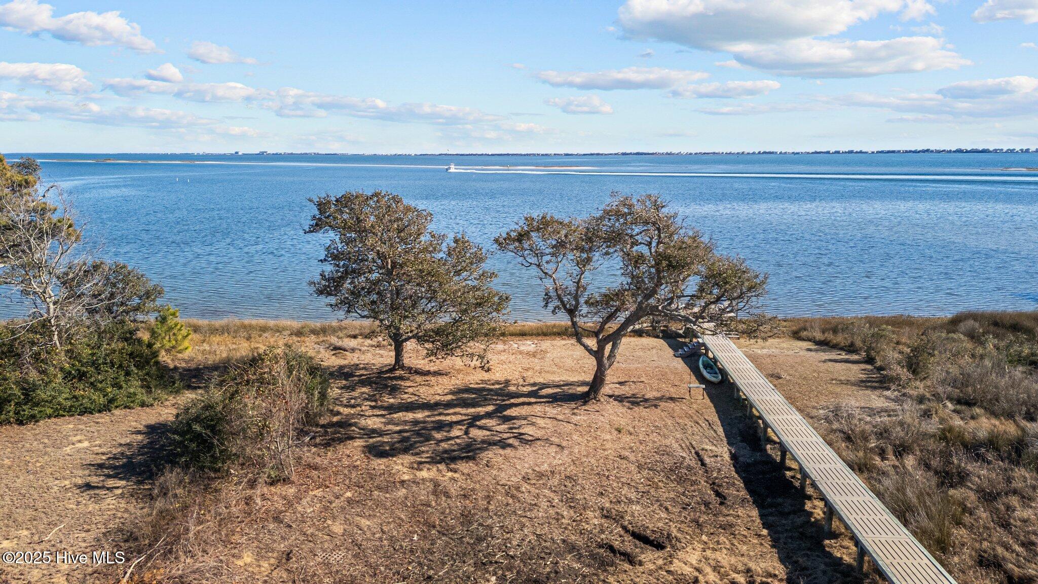 739 Cannonsgate Drive, Newport, NC, 28570