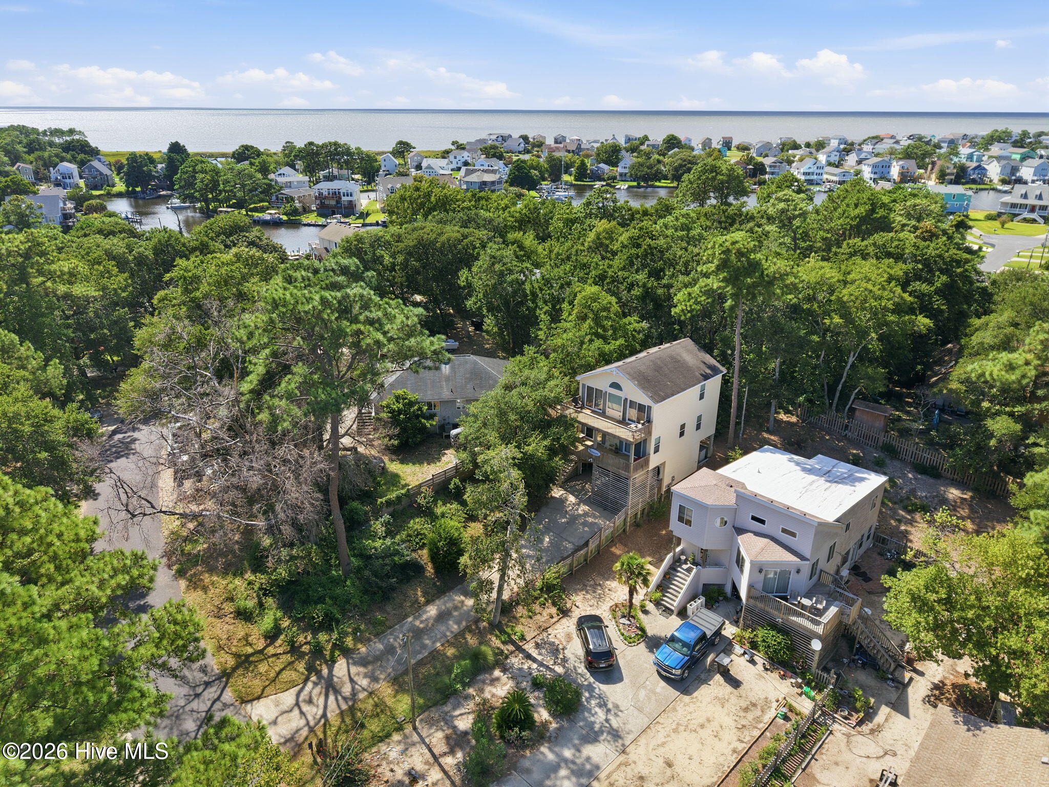 2nd image of 313 Sir Chandler Dr, Kill Devil Hills, NC 27948 | MLS# 100596029