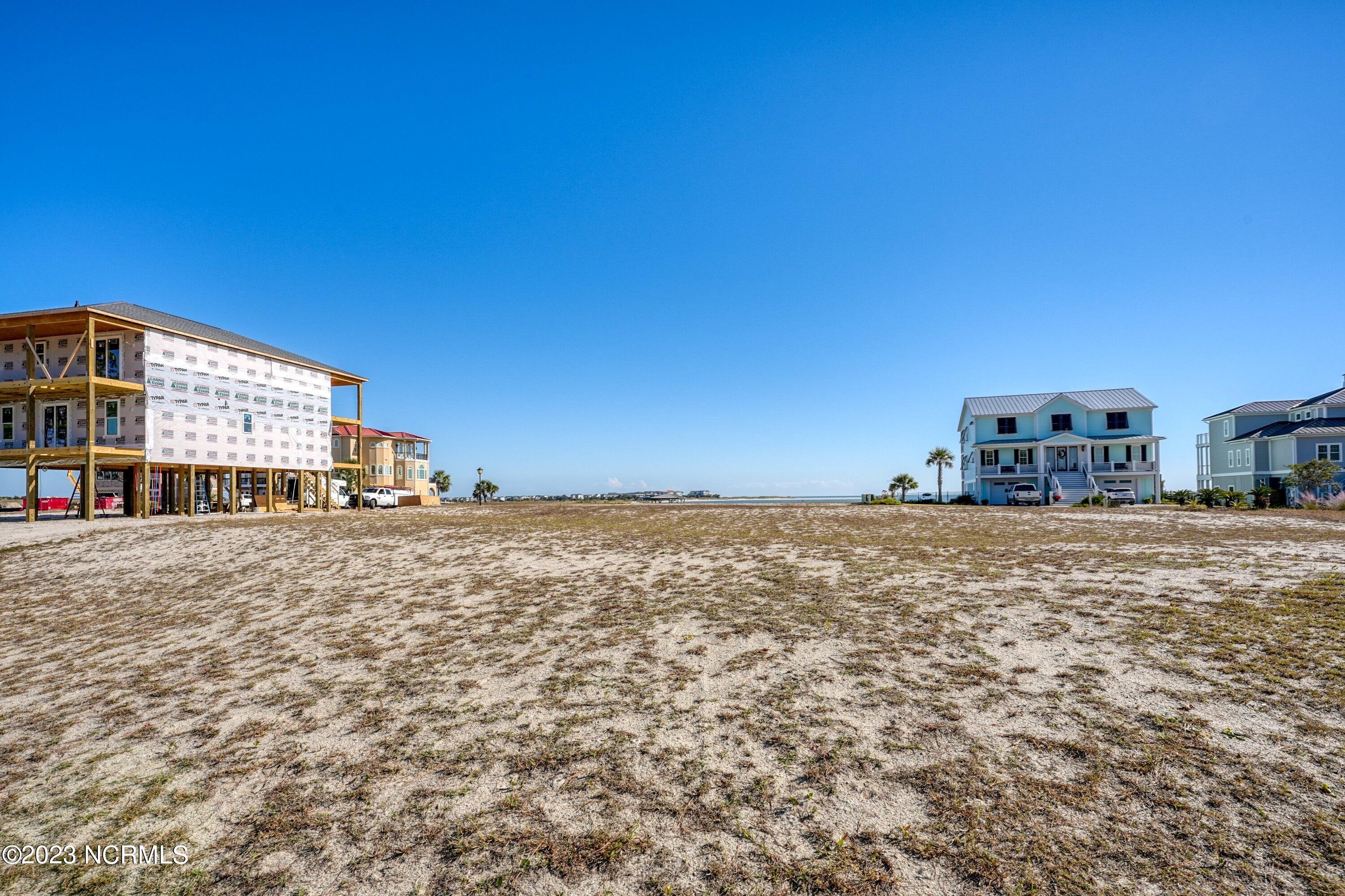 100506089 | Photo 13