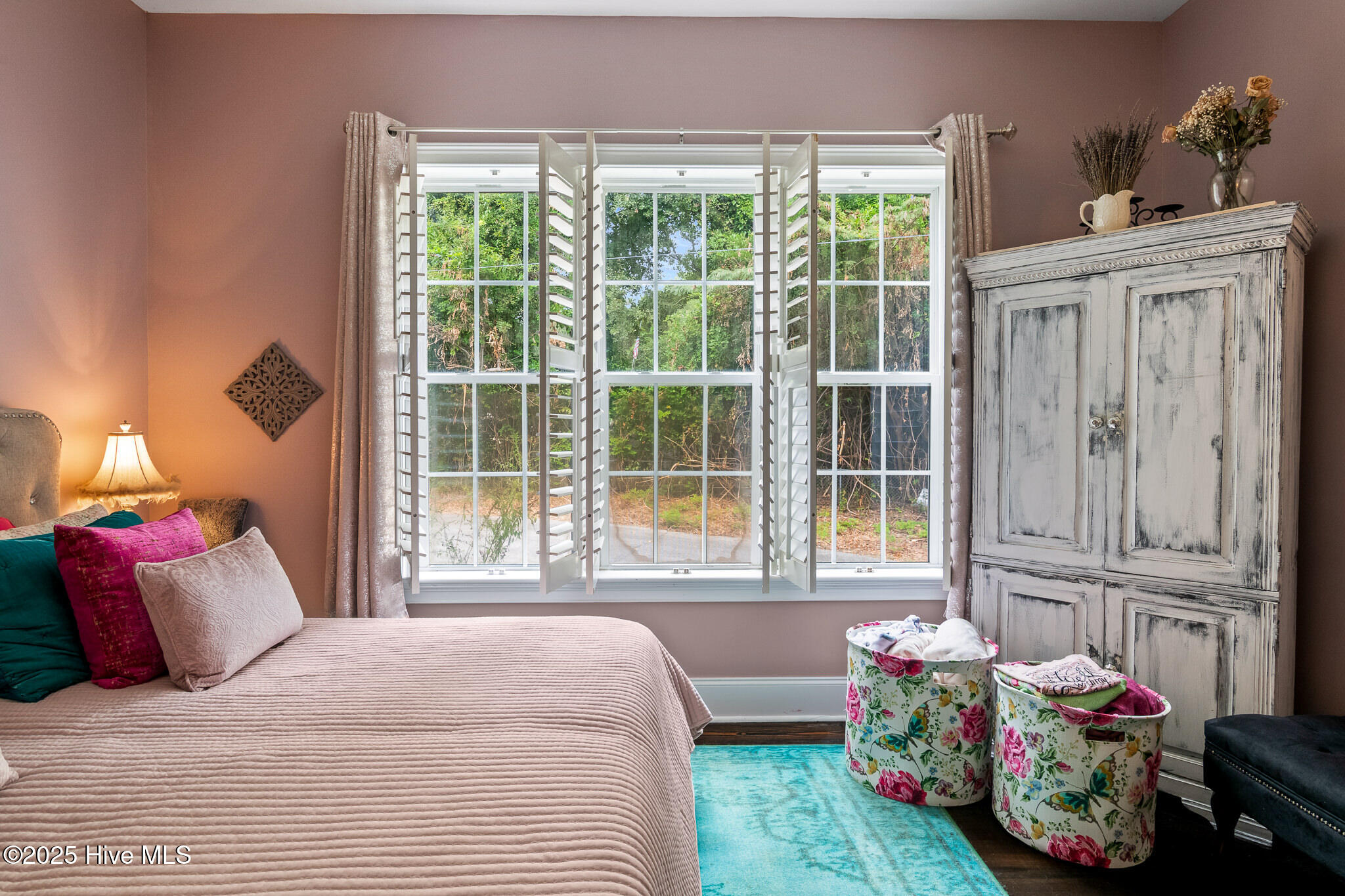 Shirley Johnson - MLS Number: 100577493