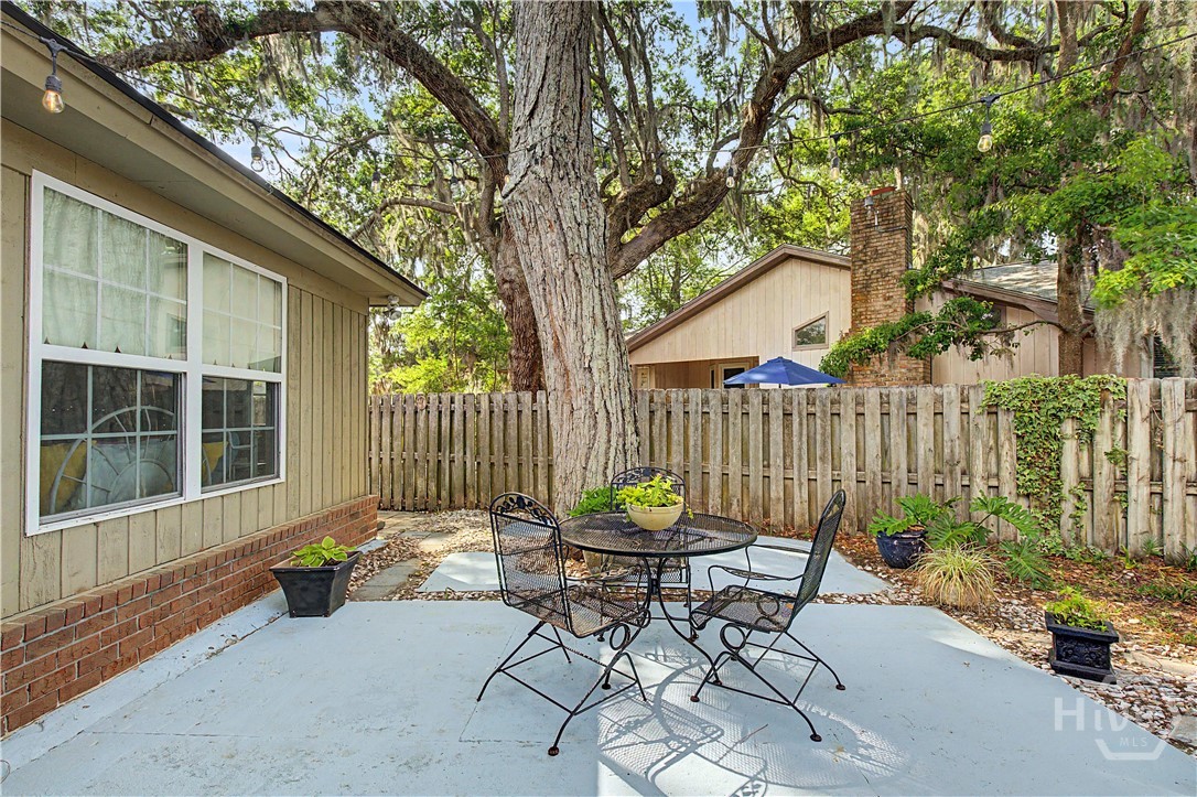 Multigenerational Suite Entrance and Courtyard