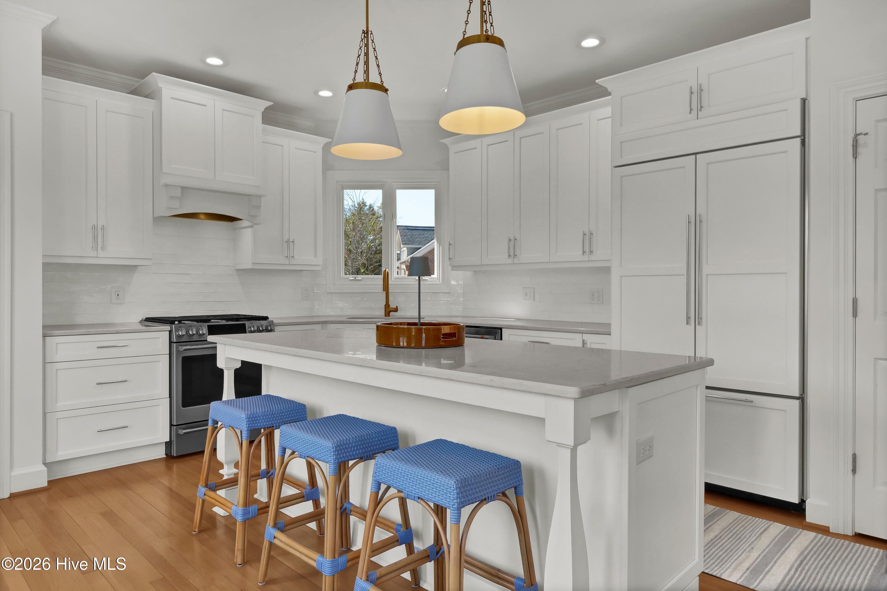 100552797 | Photo 15