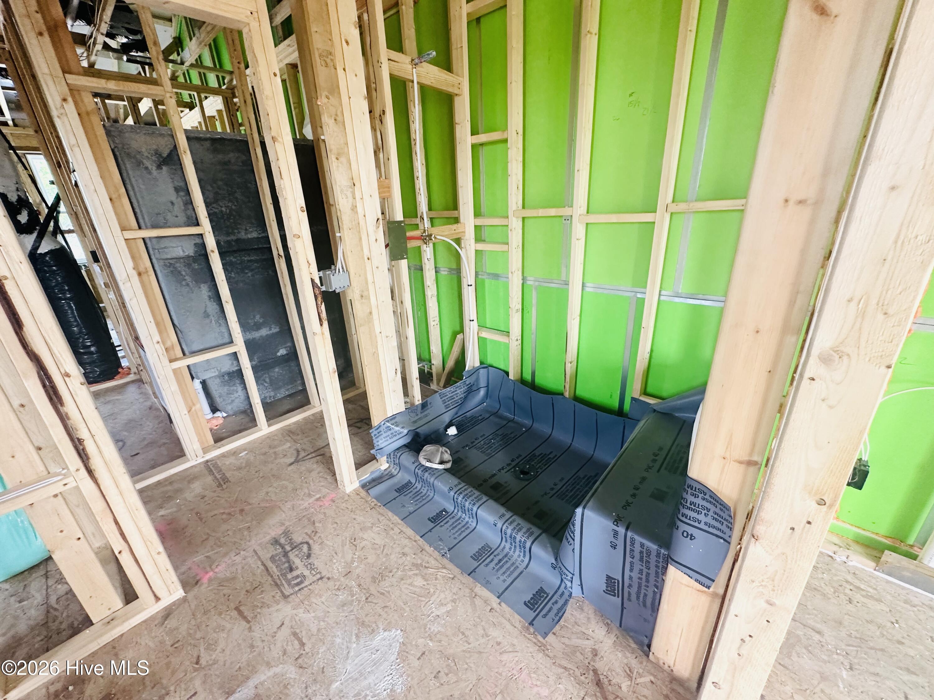 100566836 | Photo 12