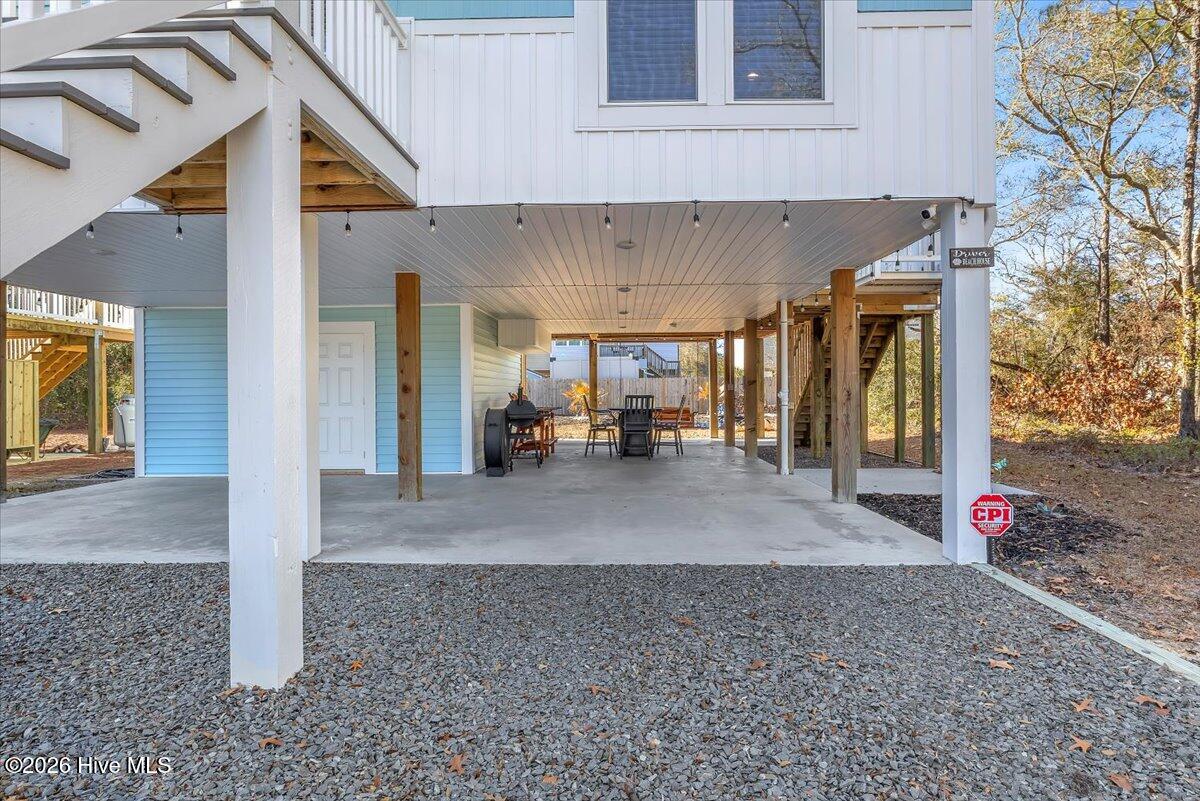 100550591 | Photo 64