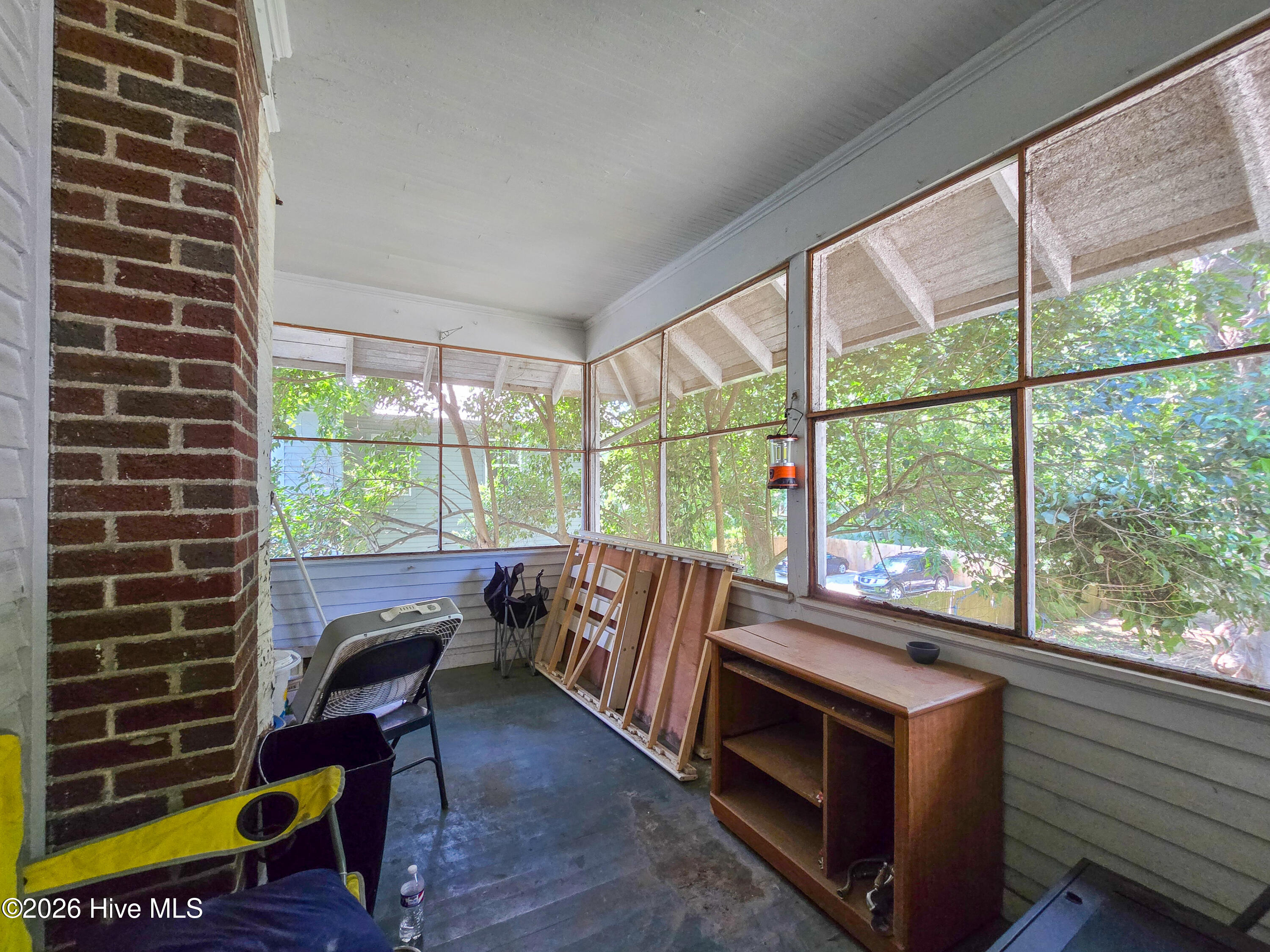 Exterior photo of 807 N Road Street, Elizabeth City, NC 27909. MLS: 100598557