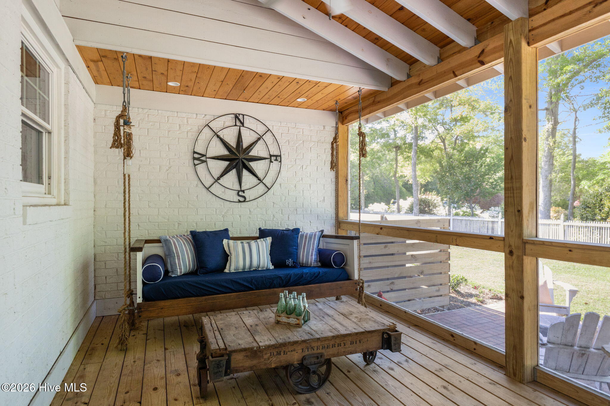 218 Lands End Road,Morehead City