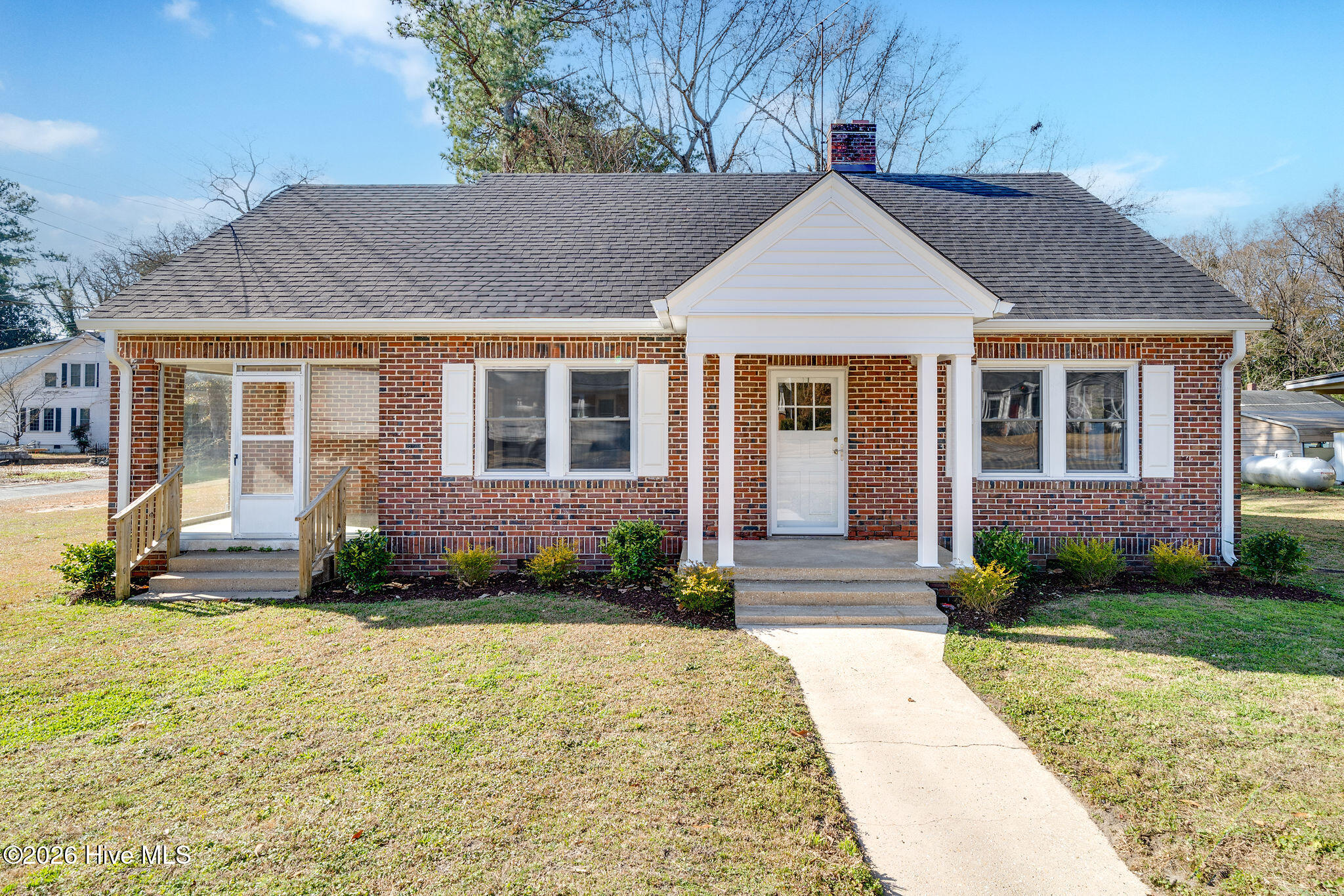 Homes for sale in Warsaw, NC | 503 N Pine St, Warsaw, NC 28398 | MLS# 100548364