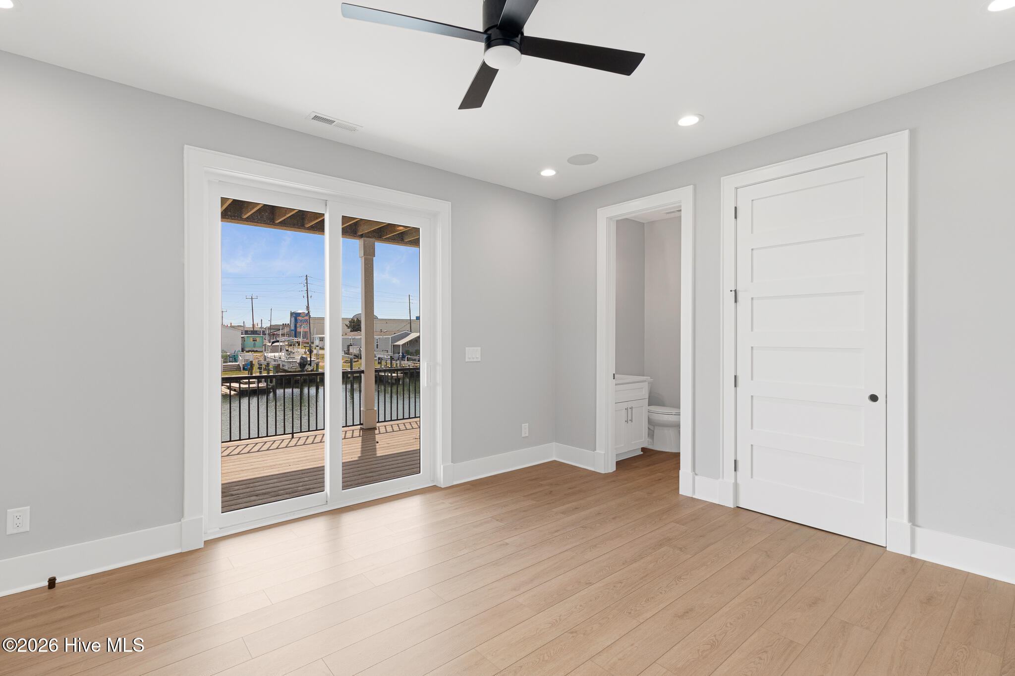 121 Sound Drive, Atlantic Beach, NC, 28512