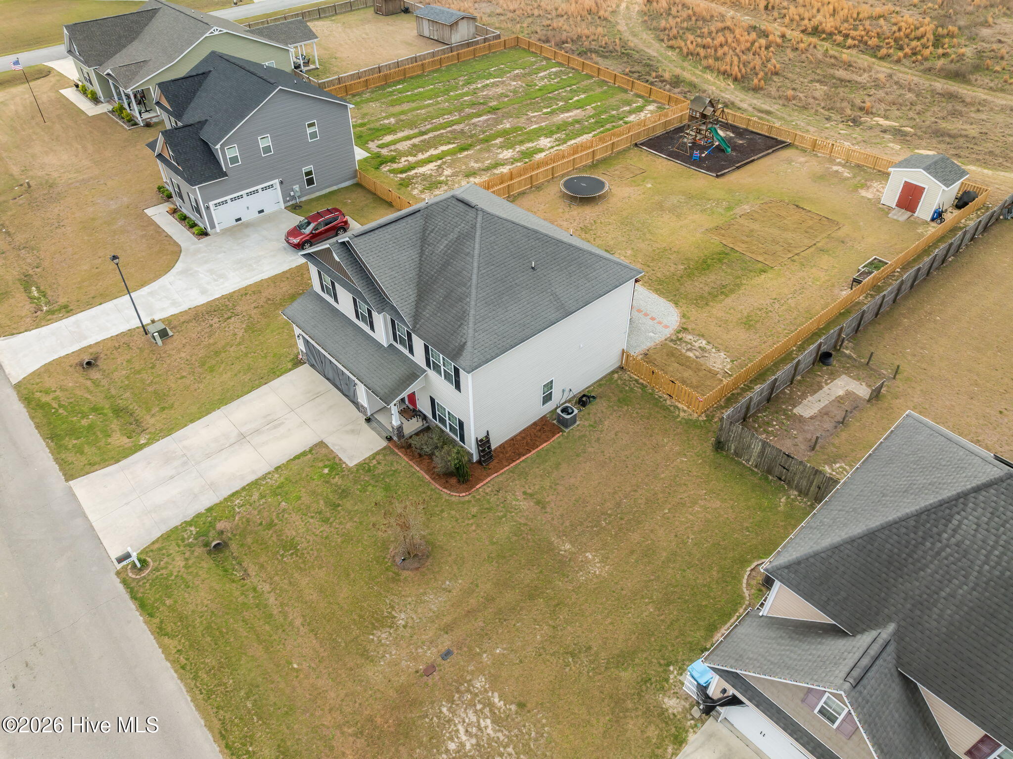 100560524 | Photo 52