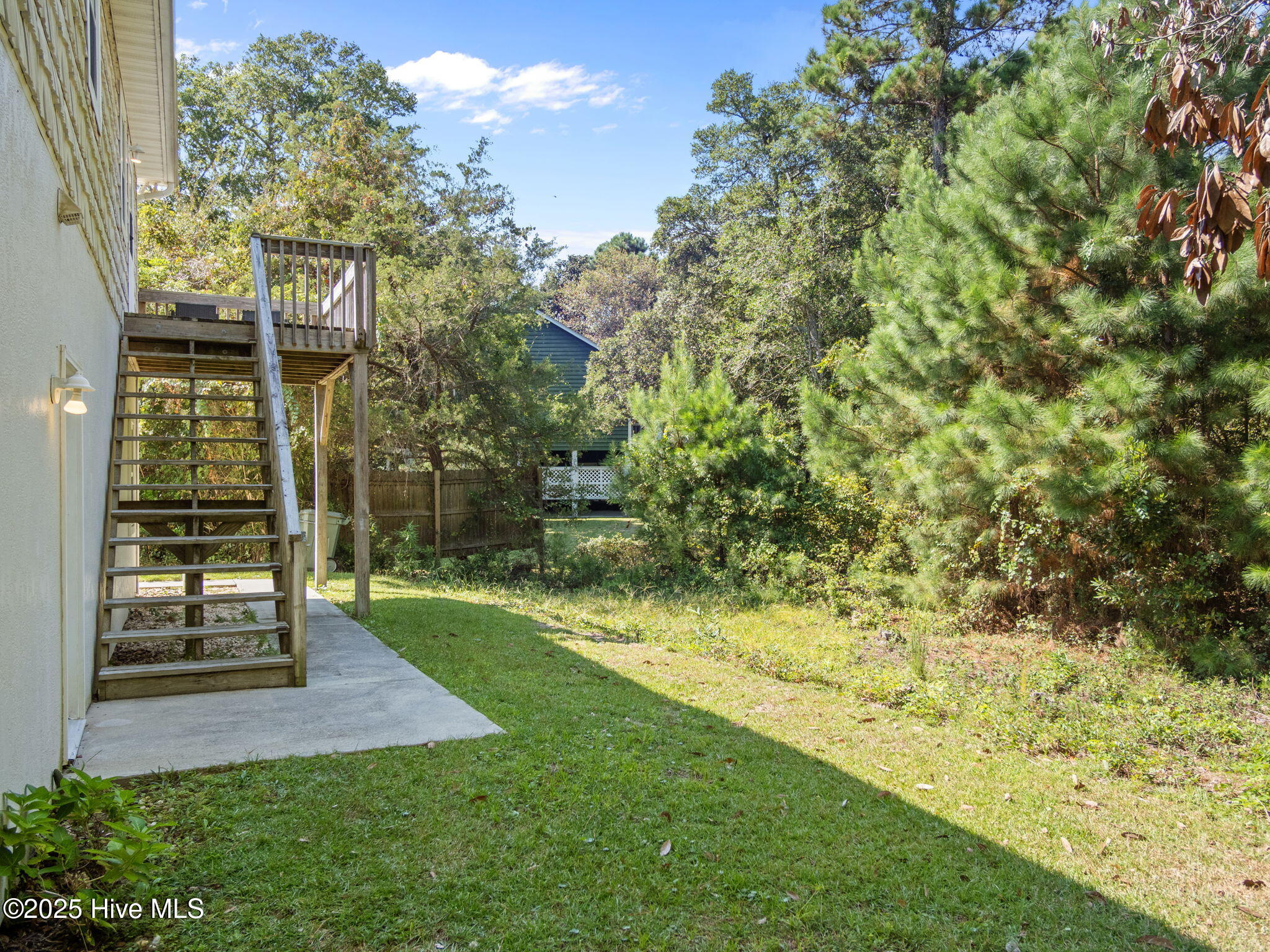 100530656 | Photo 22