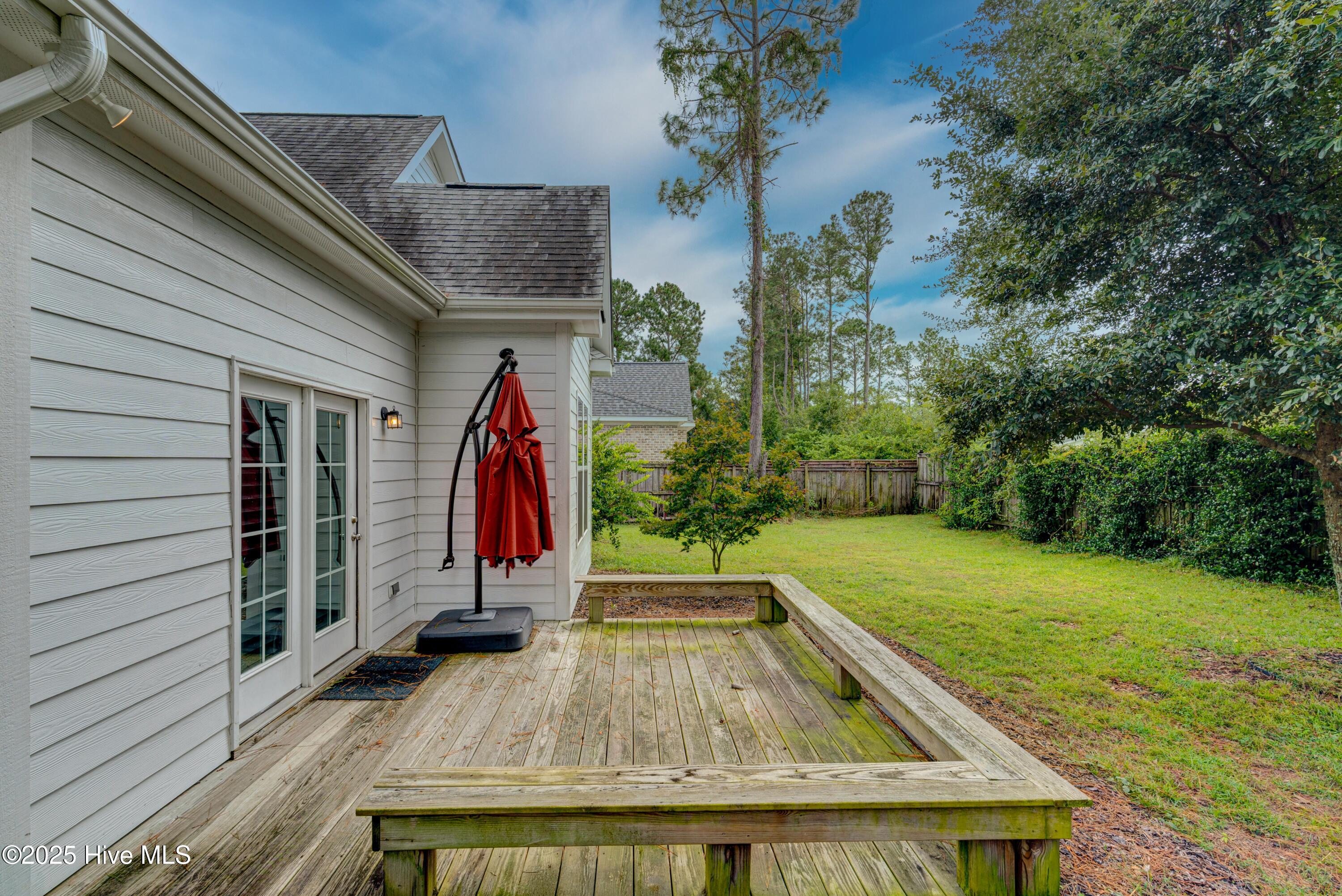 100536427 | Photo 54