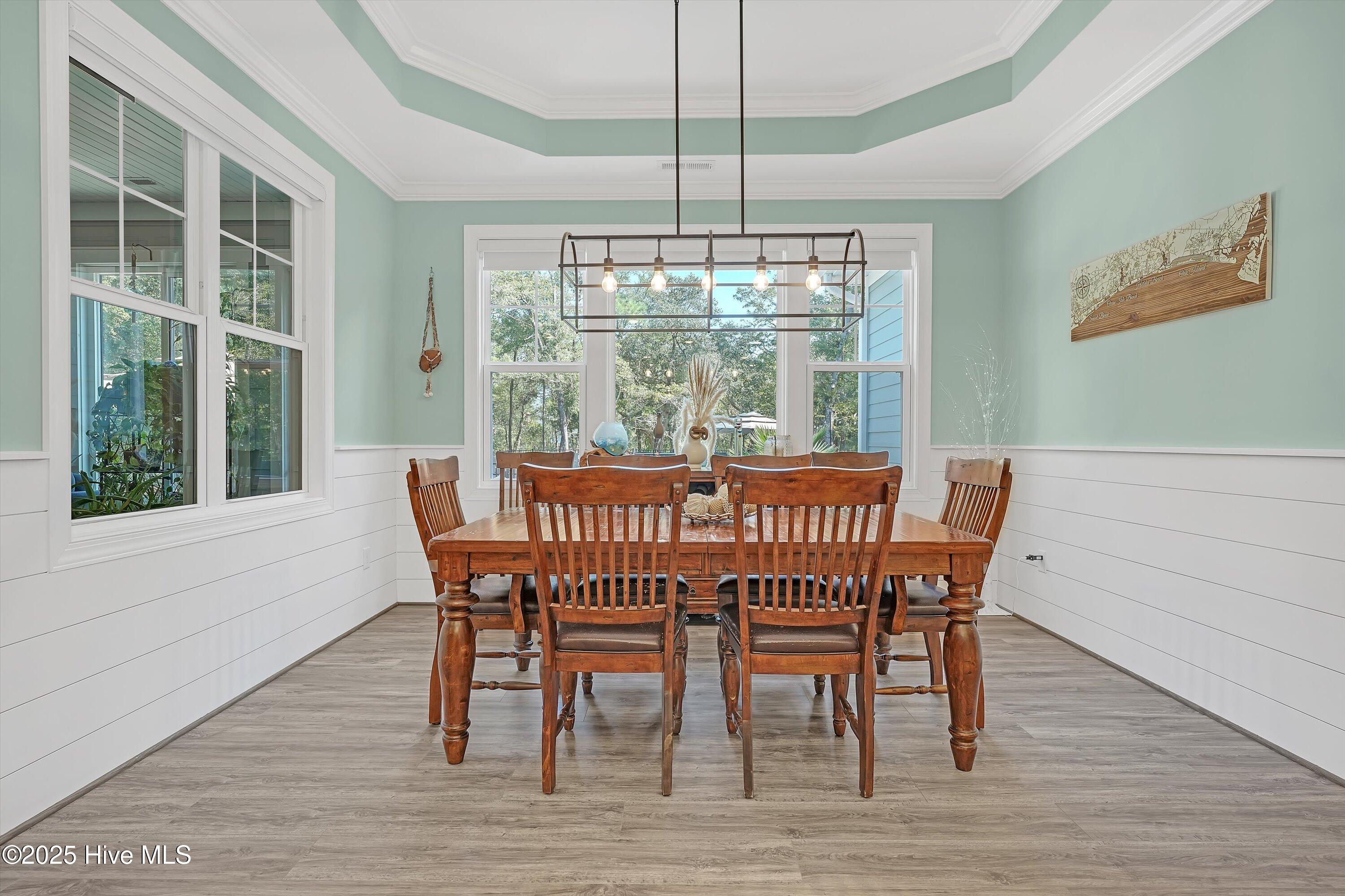 100526199 | Photo 17