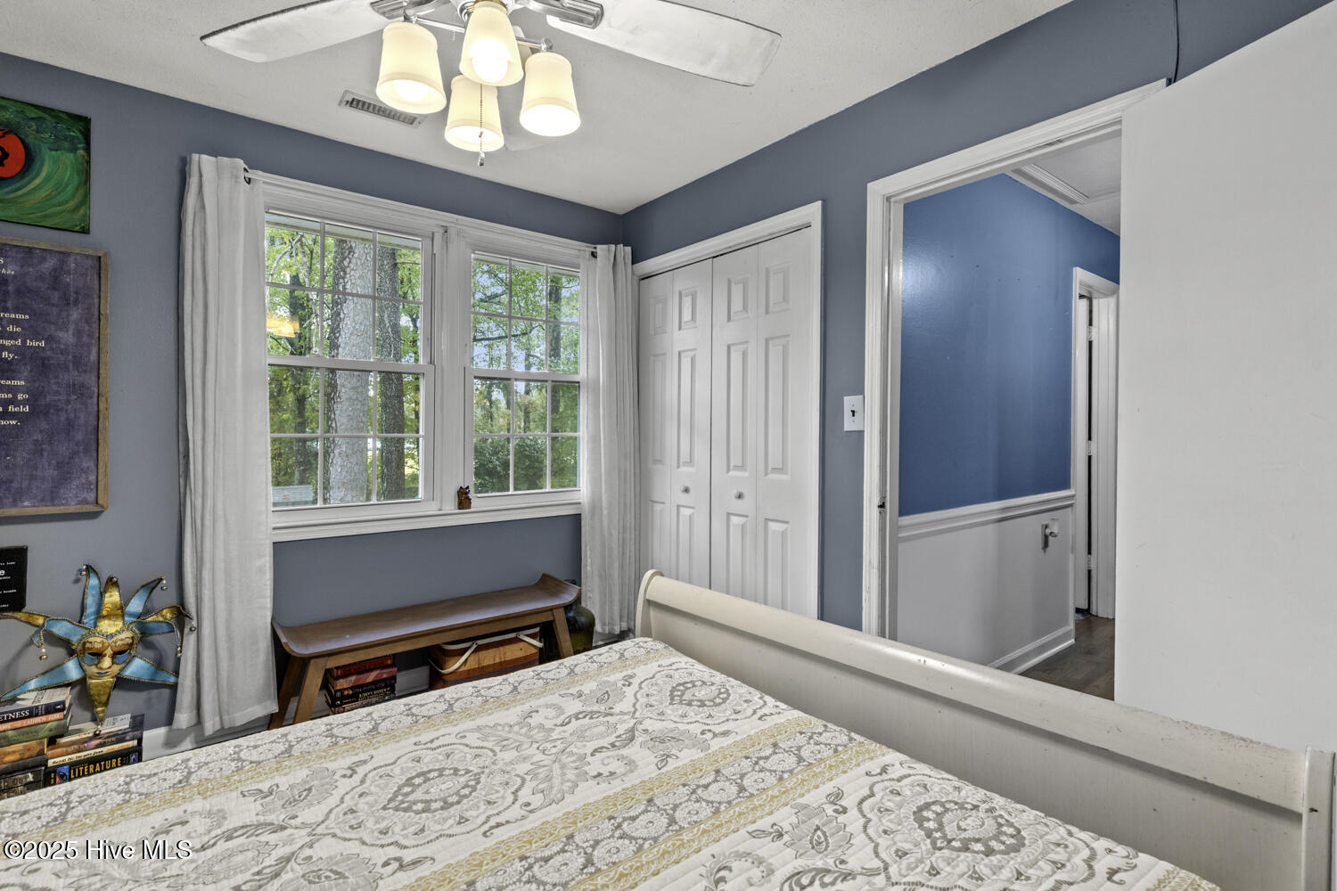 100539145 | Photo 40