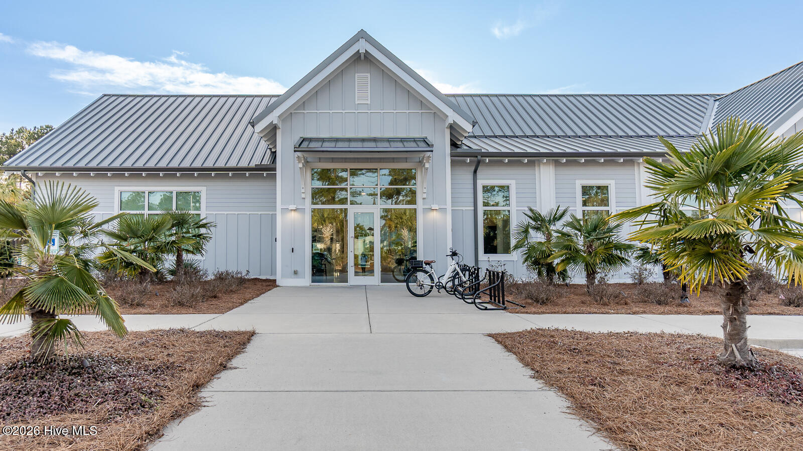 100555037 | Photo 59