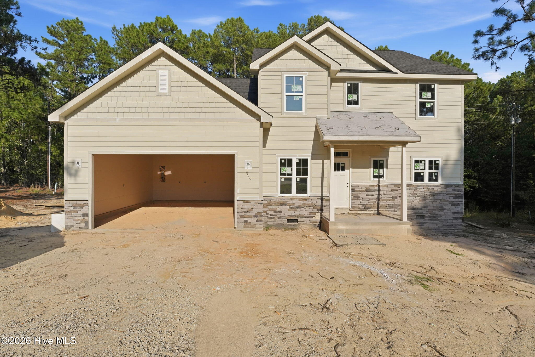 Photo 1 of Single family home for sale at 4 Mitchell Ct, Pinehurst, NC 28374 | MLS# 100600754 | Listing updated on 2026-09-02