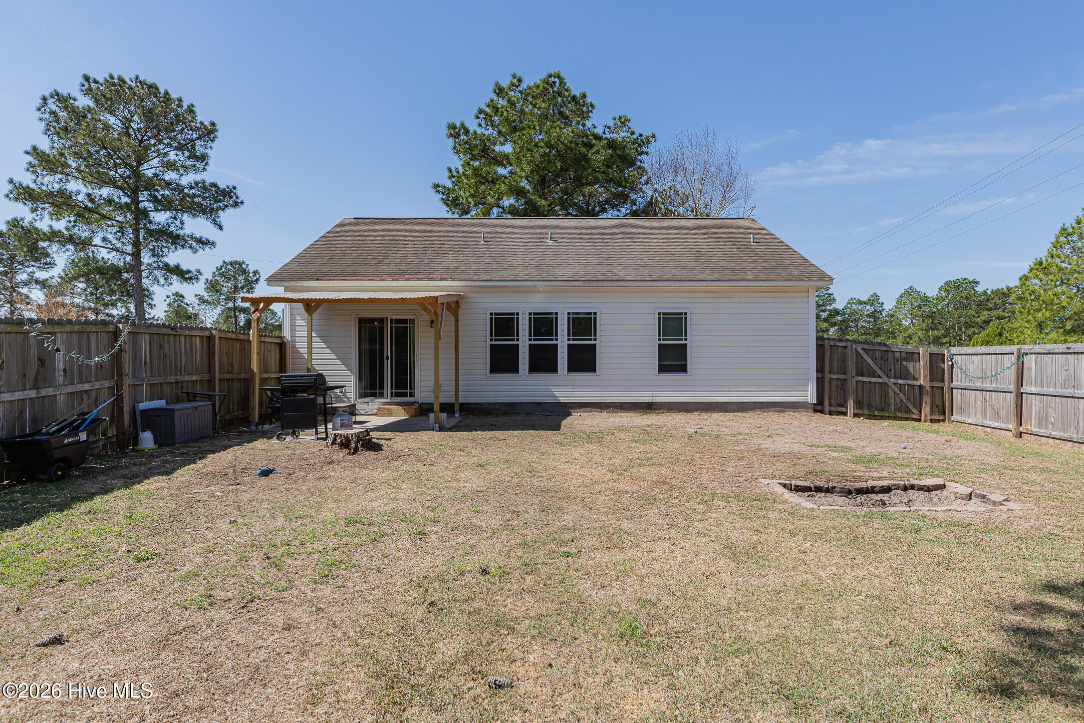 101 Boysenberry Fields Road, Maple Hill, NC, 28454